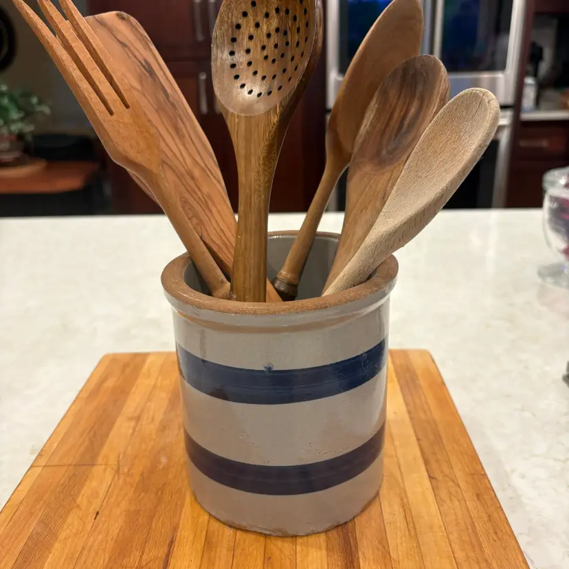 Vtg Blue Stripe Stoneware Crock 6" Utensil Holder Farmhouse Kitchen 1 Qt