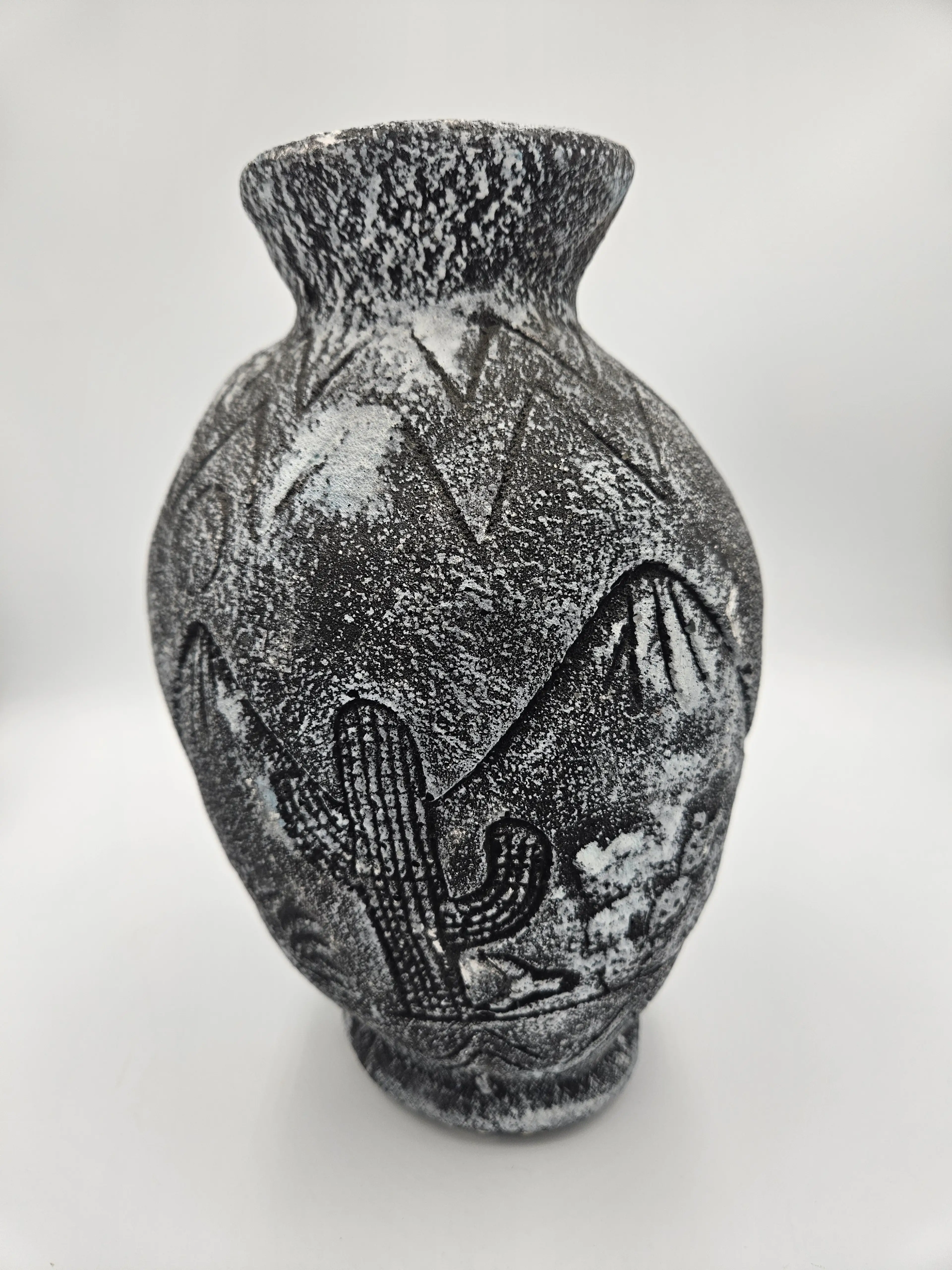 Image 3 of 6