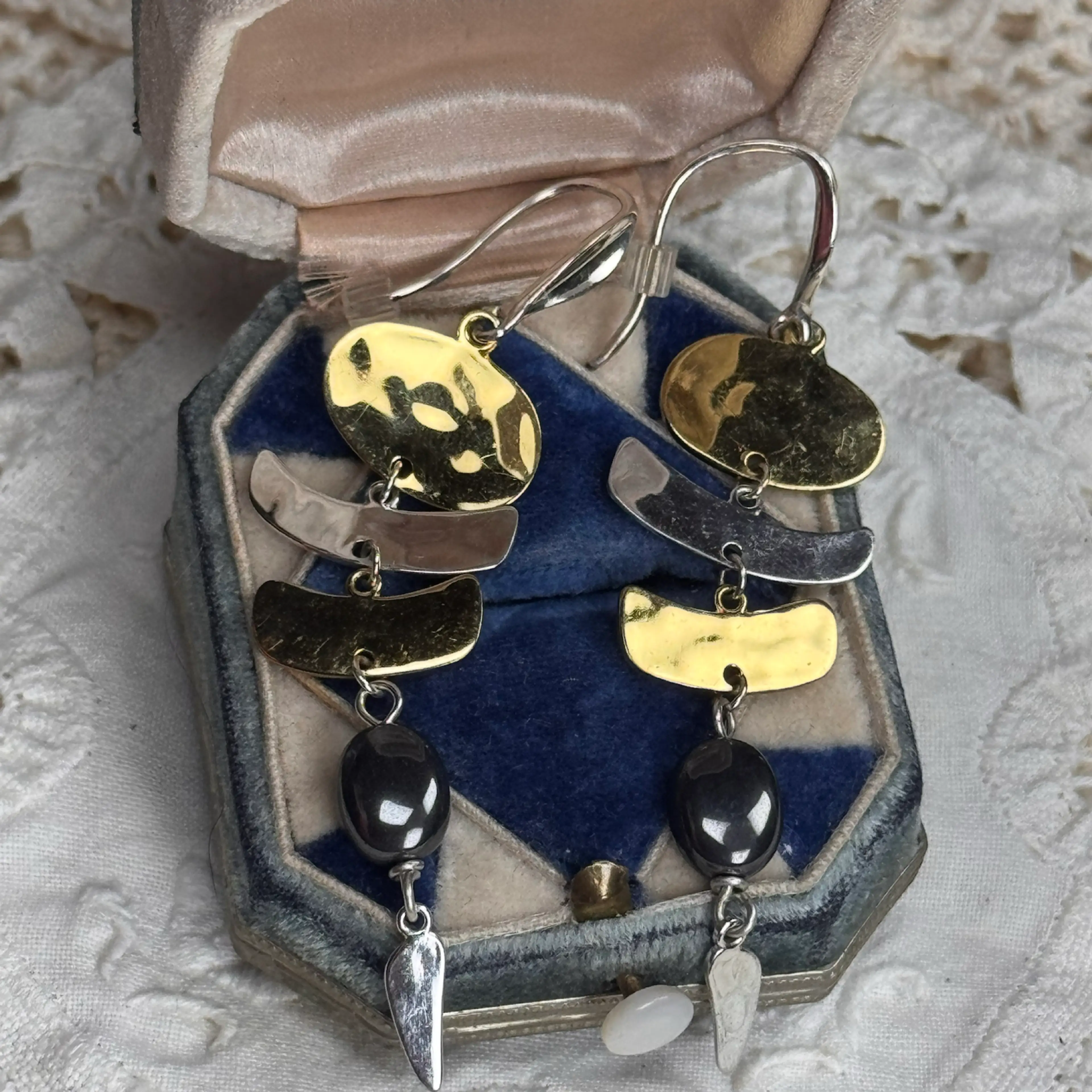 Image 2 of 3