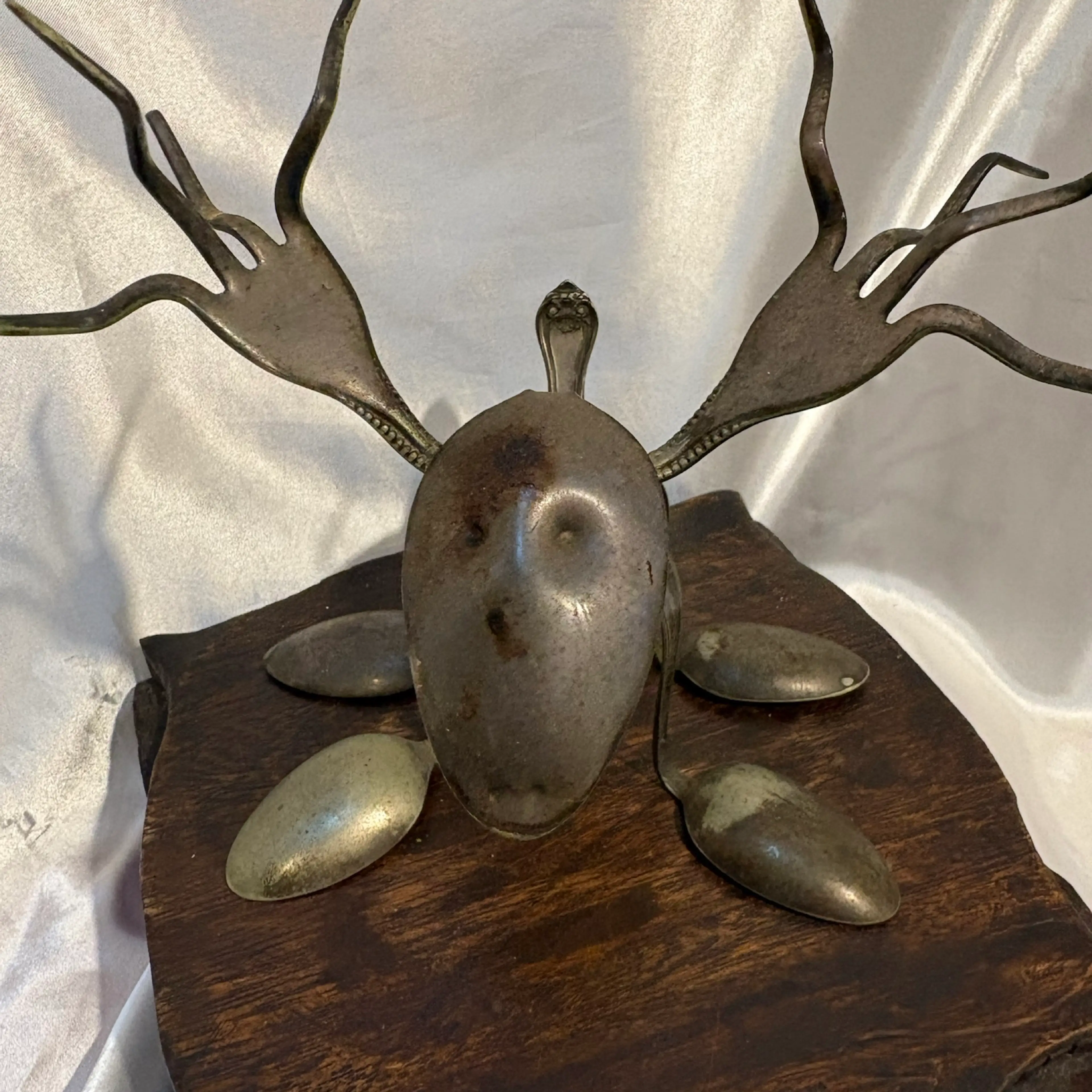 Image 2 of 6