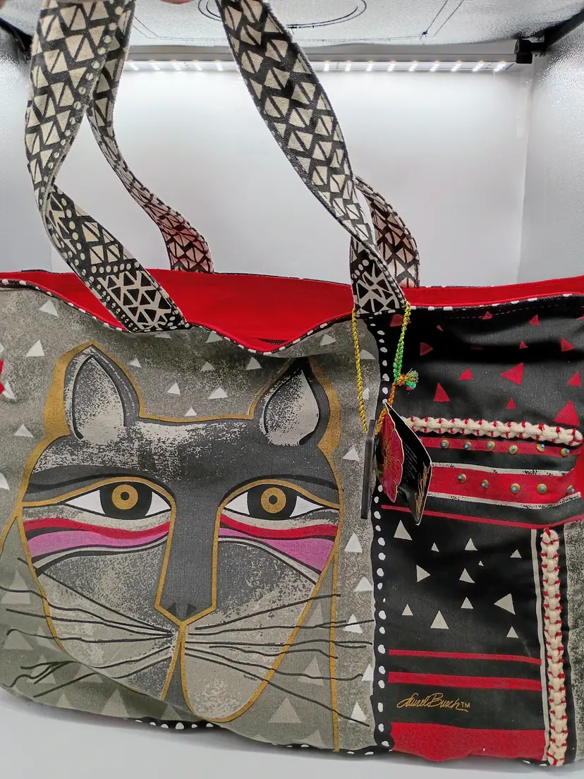 Laurel Burch Whiskered Cat Canvas Red Black Large Shoulder Tote Bag With Bag Charm . NWT.
