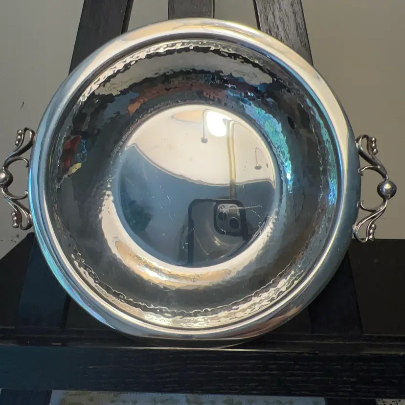 Vintage Shirley Williamsburg Virginia Handmade 7” Pewter (highly polished to resemble antique silver) Bowl w/Decorative Handles
