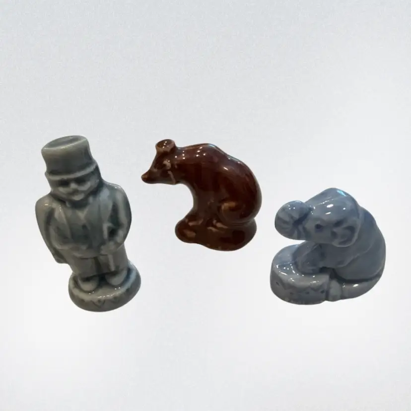 Vintage Wade Whimsy Circus Trio: Ring Master, Elephant & Bear Miniature Ceramic Figurines /Strikers