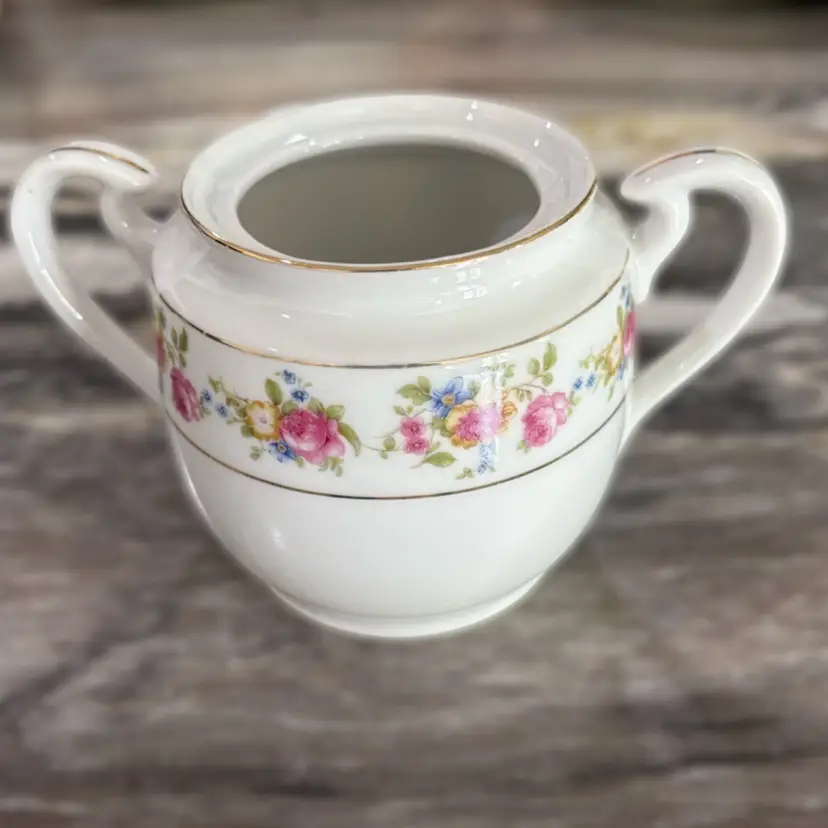 Sugar Bowl from the Sakura Fine China collection of Japan 1950s-60s. No Lid