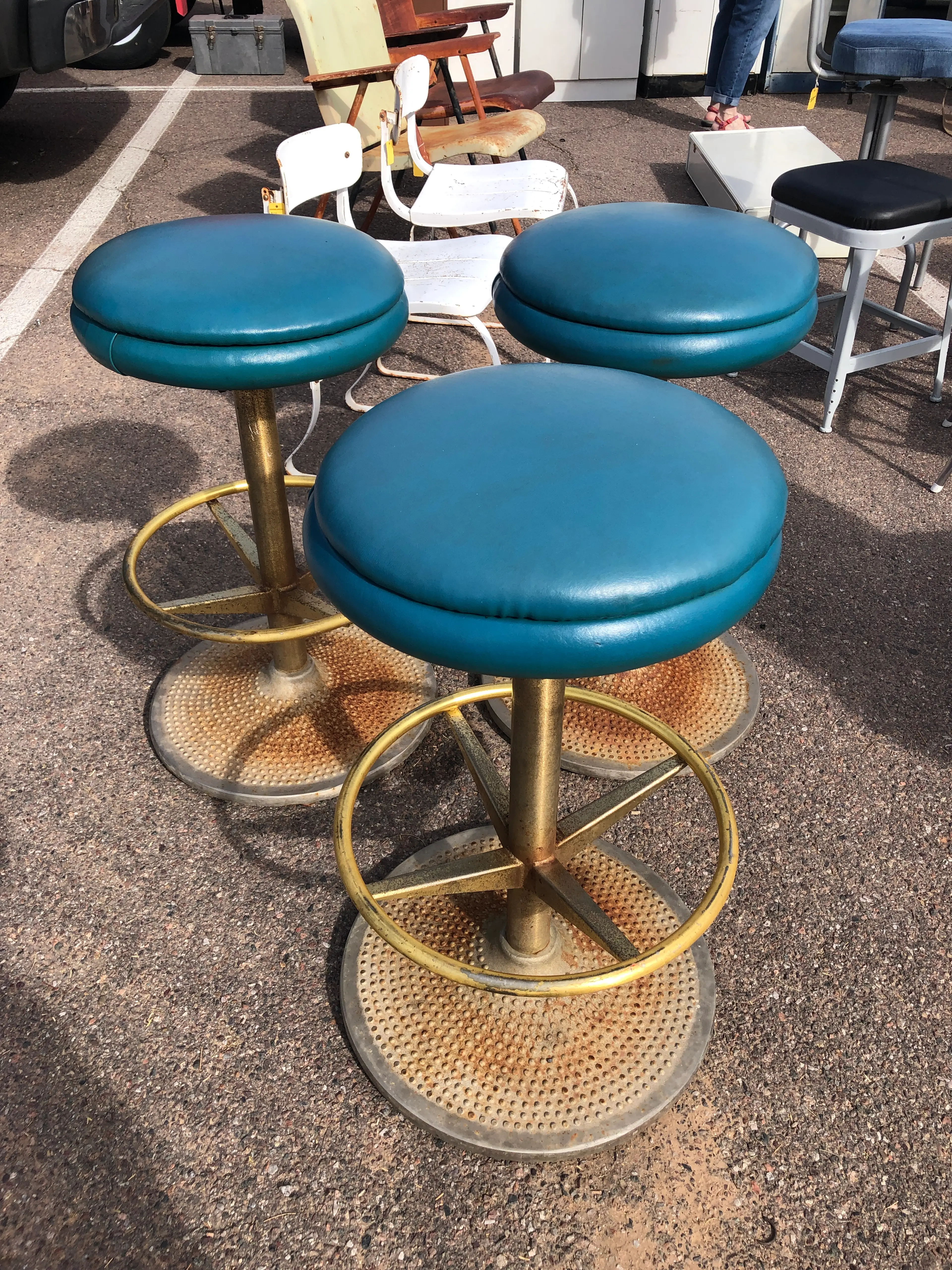 Image 1 of 3