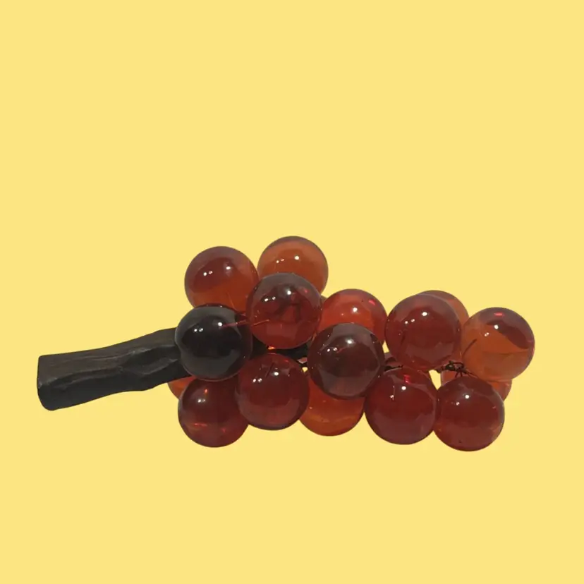🍇MCM Lucite Acrylic Red/Orange Grapes on Driftwood Large Cluster | 12”