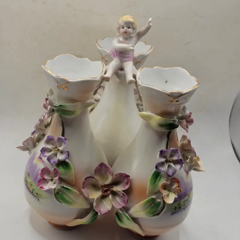Triple bud Vase porcelain vintage cherub Pauls gifts Japan