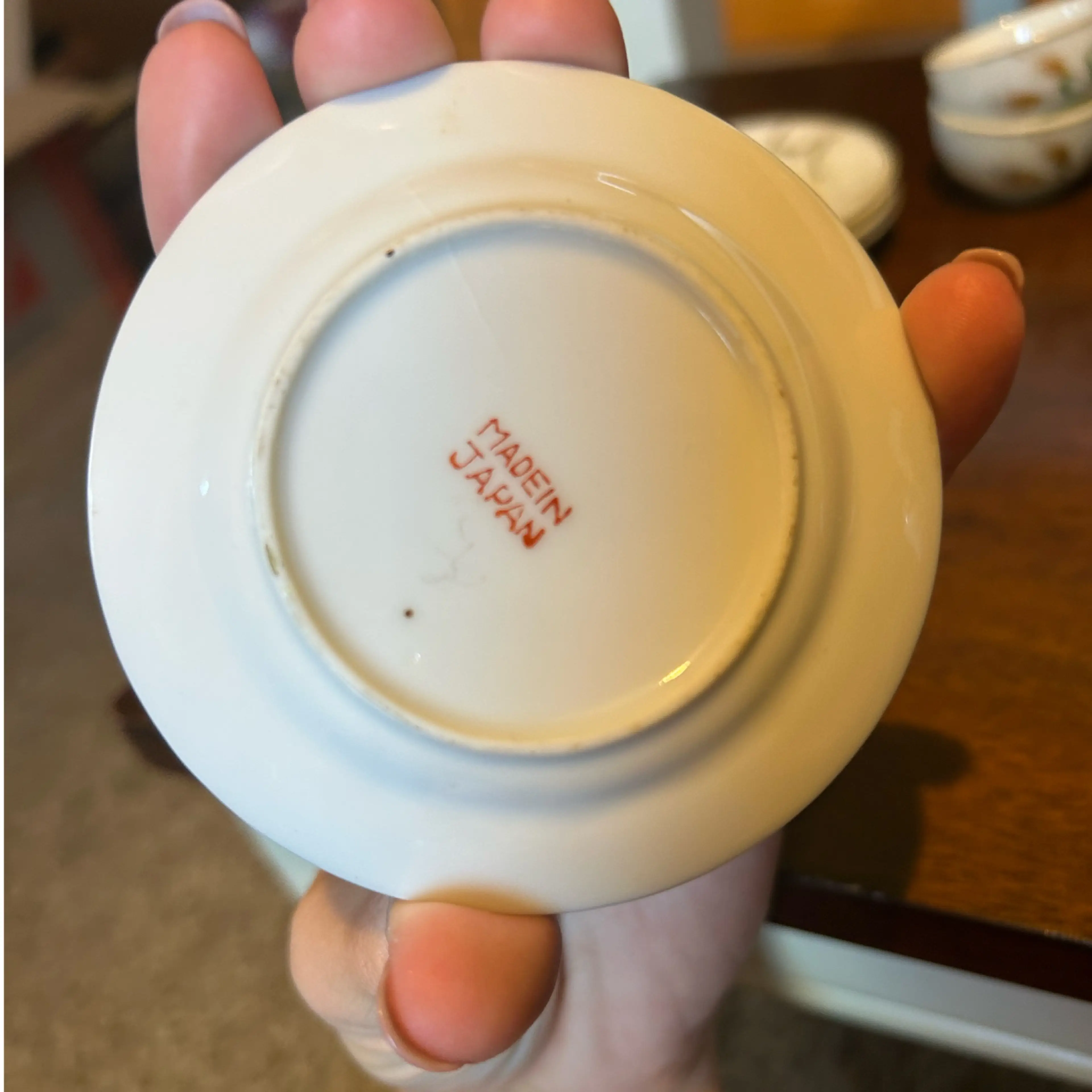 Image 2 of 6