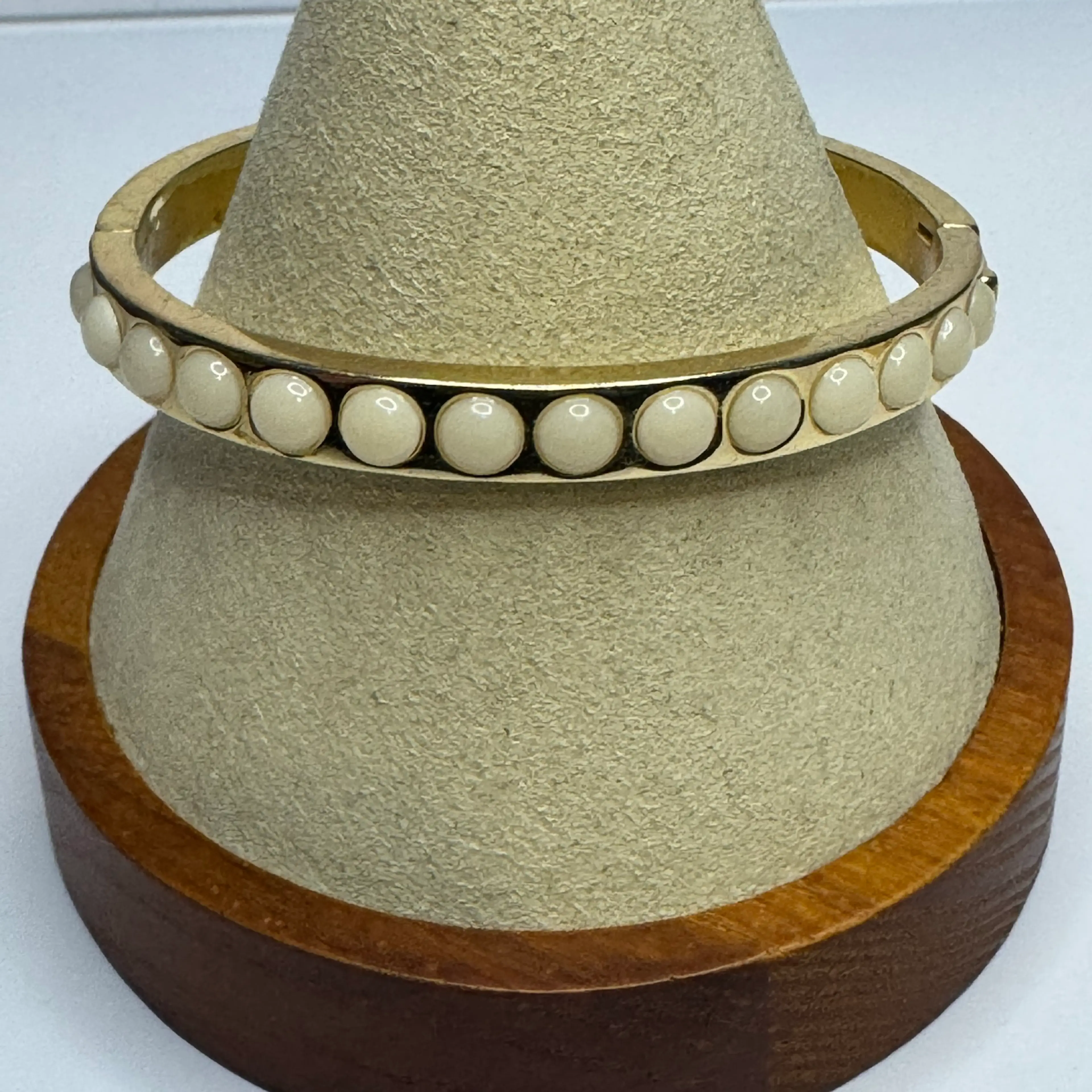 Image 2 of 3