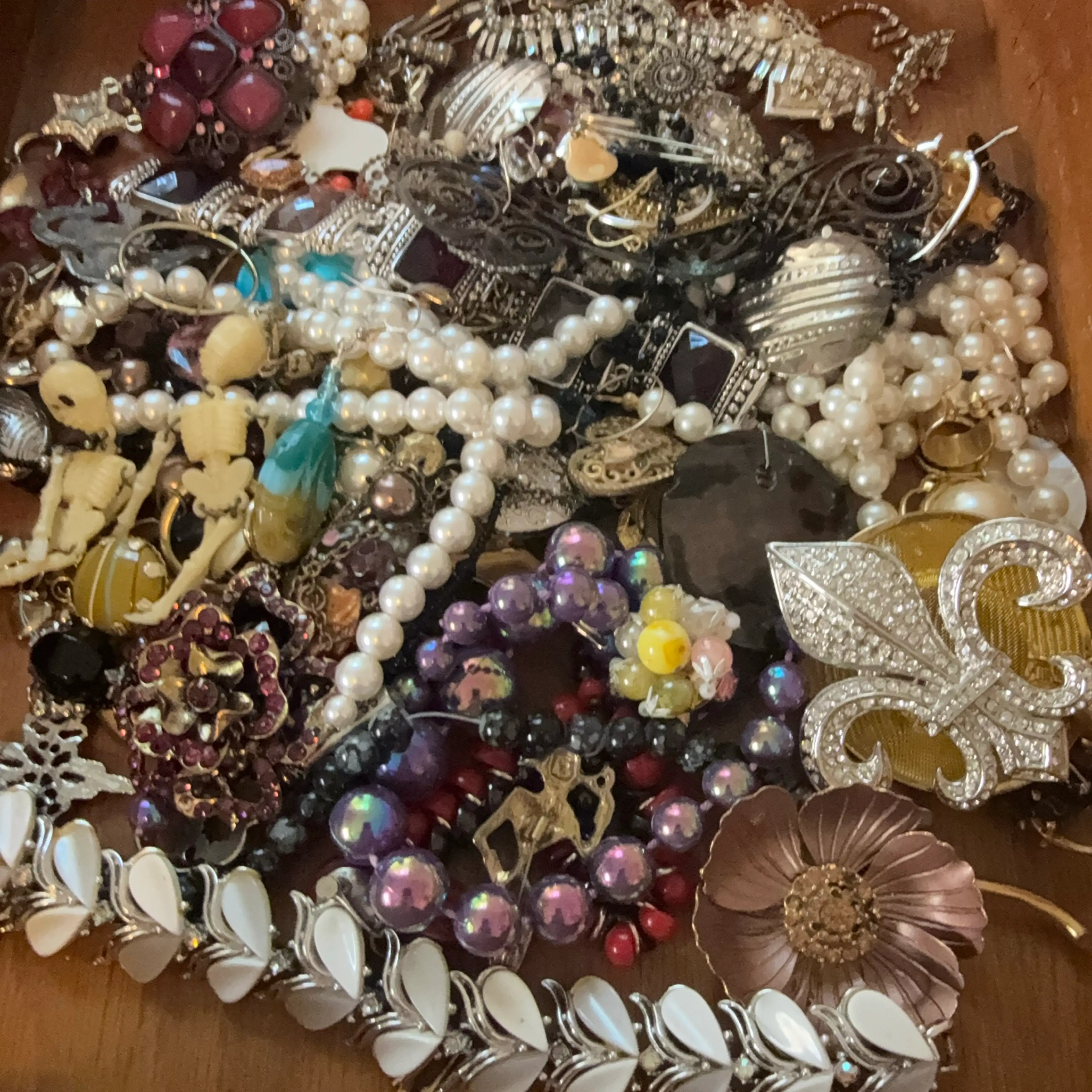 Image 1 of 5