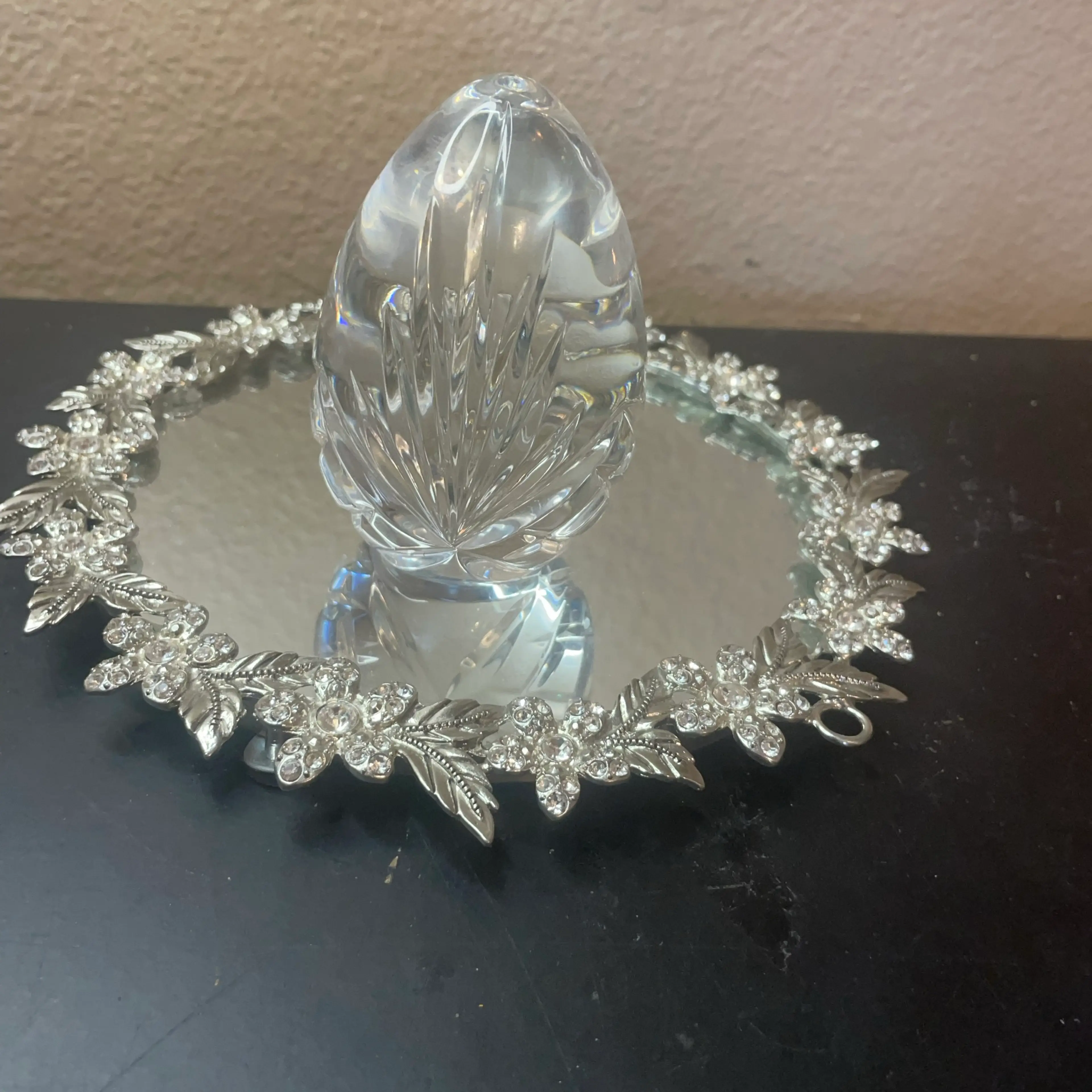 Image 4 of 4