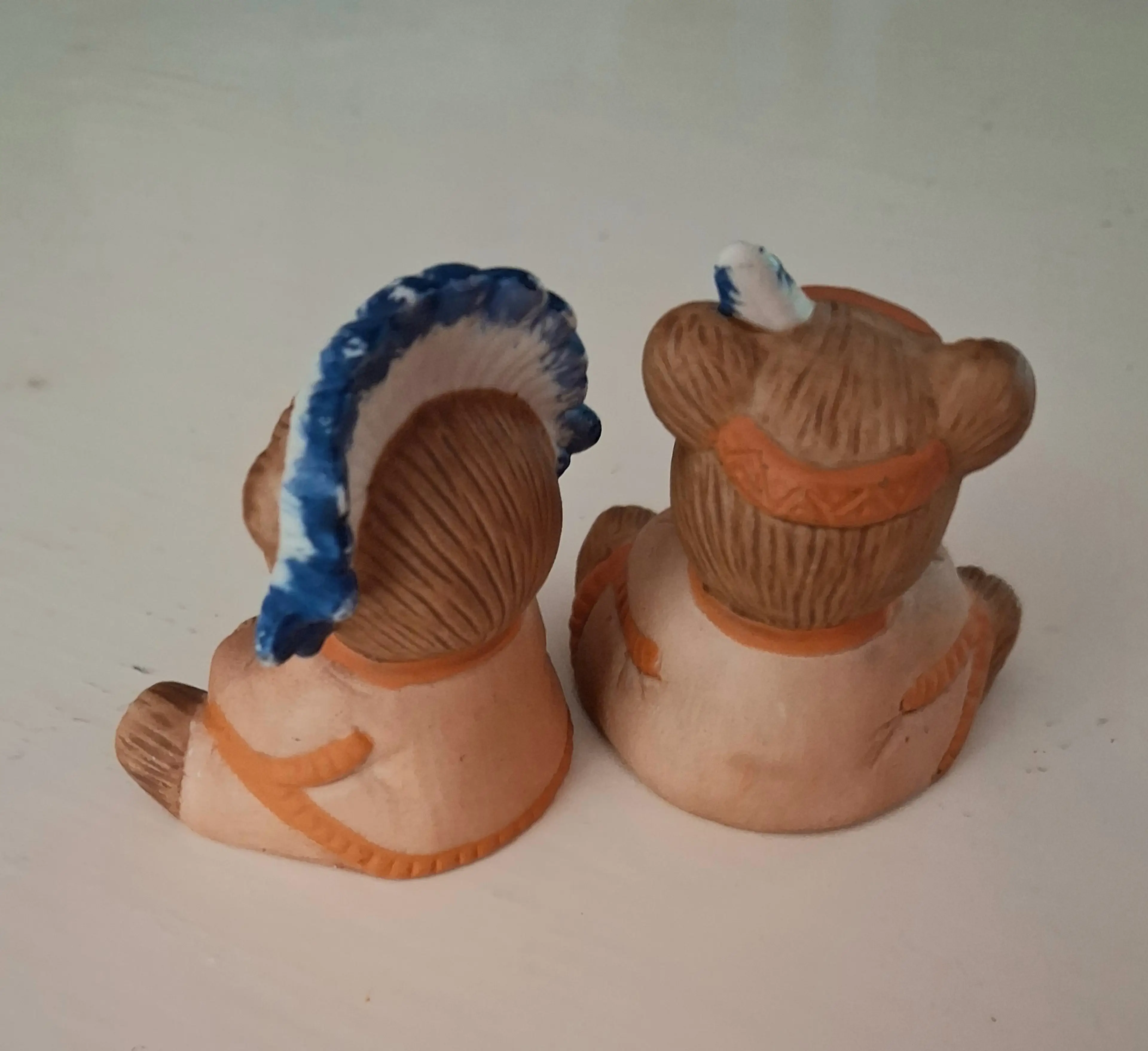 Image 2 of 6