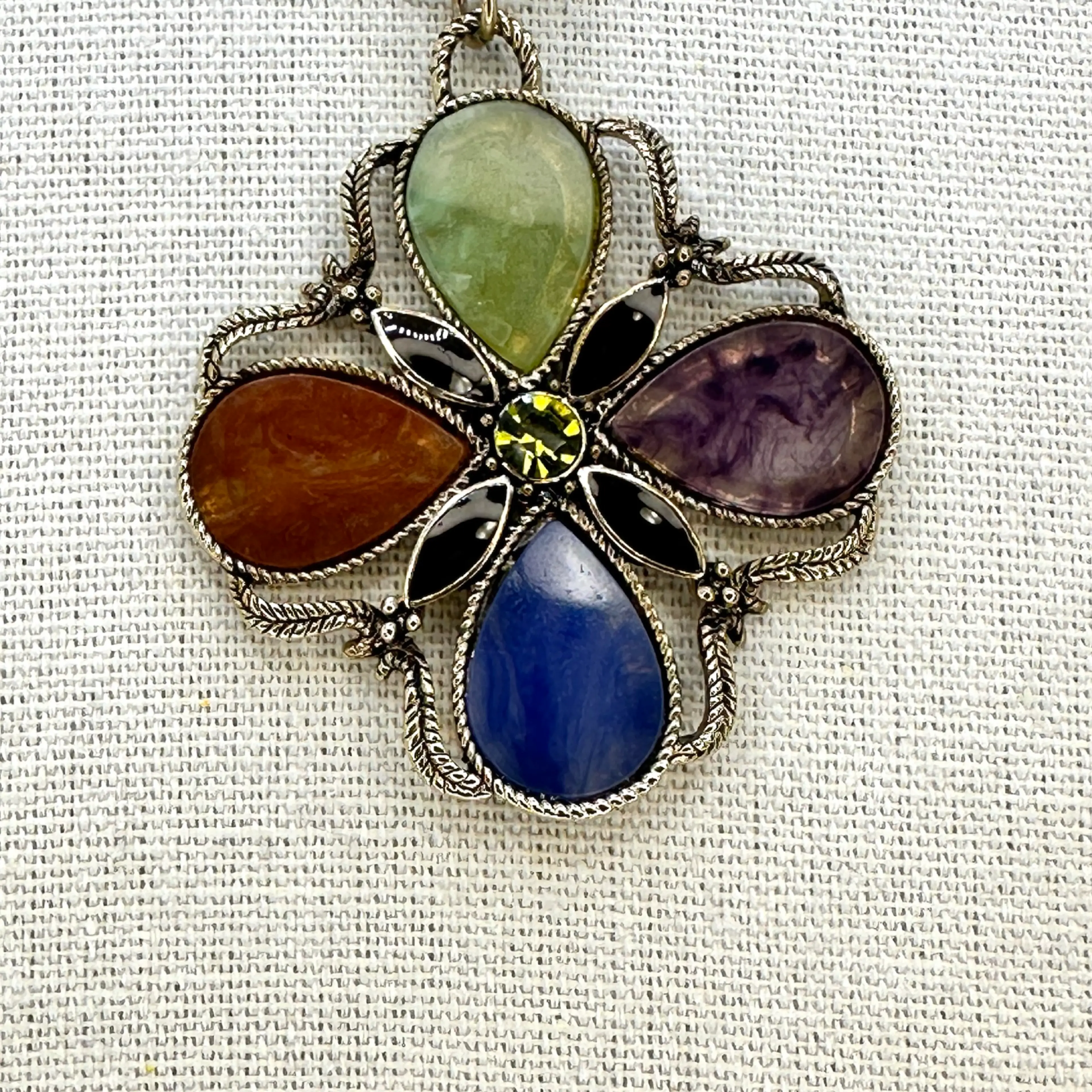 Image 2 of 5