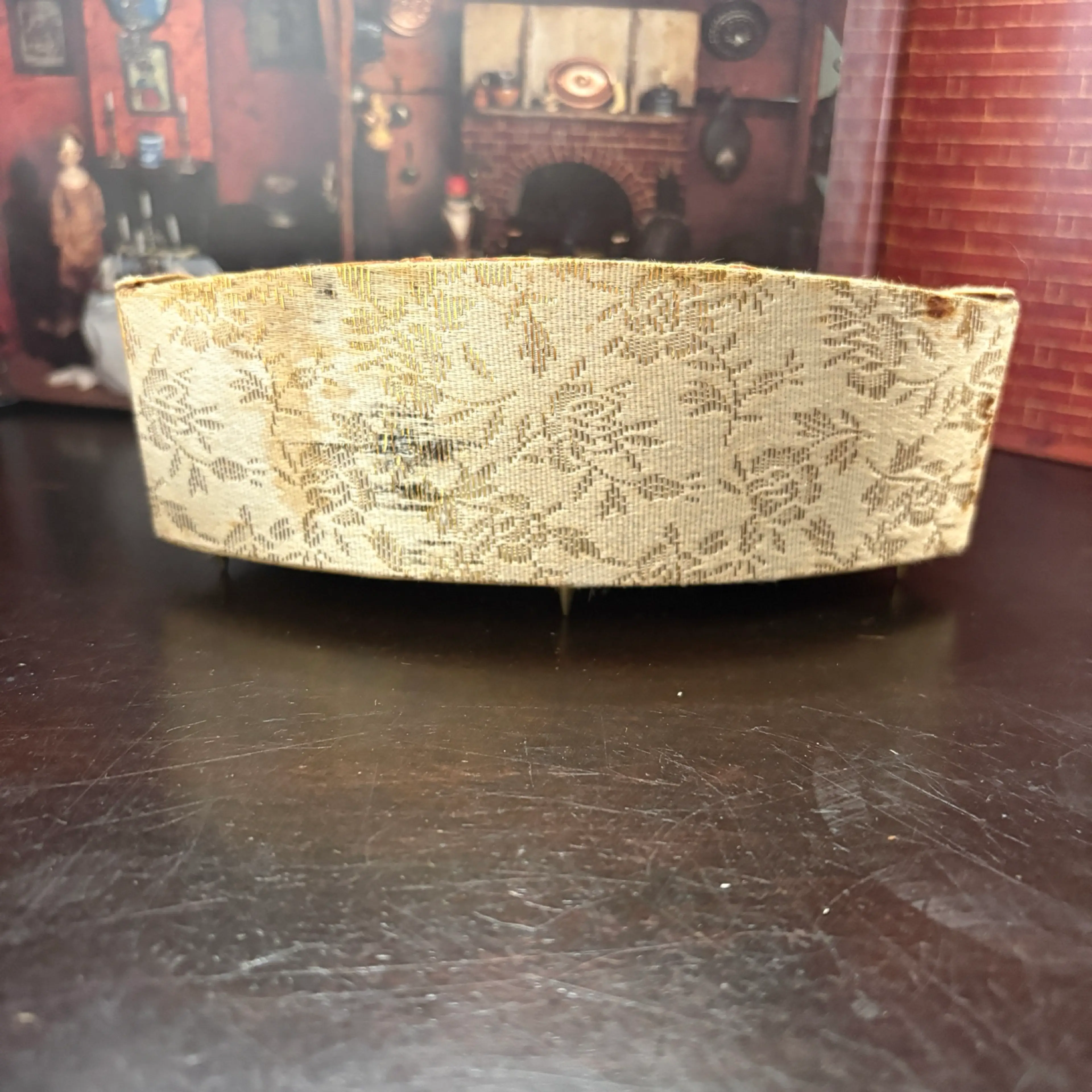 Image 2 of 9