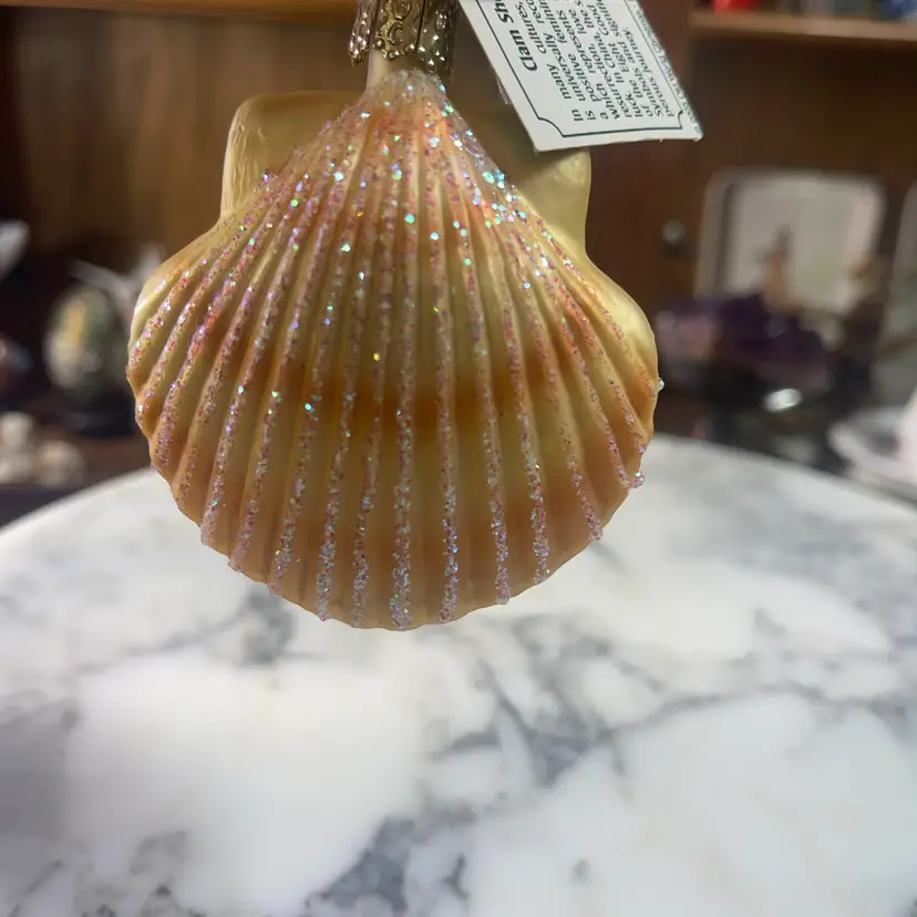 Old World Christmas Blown Glass Clamshell Ornament