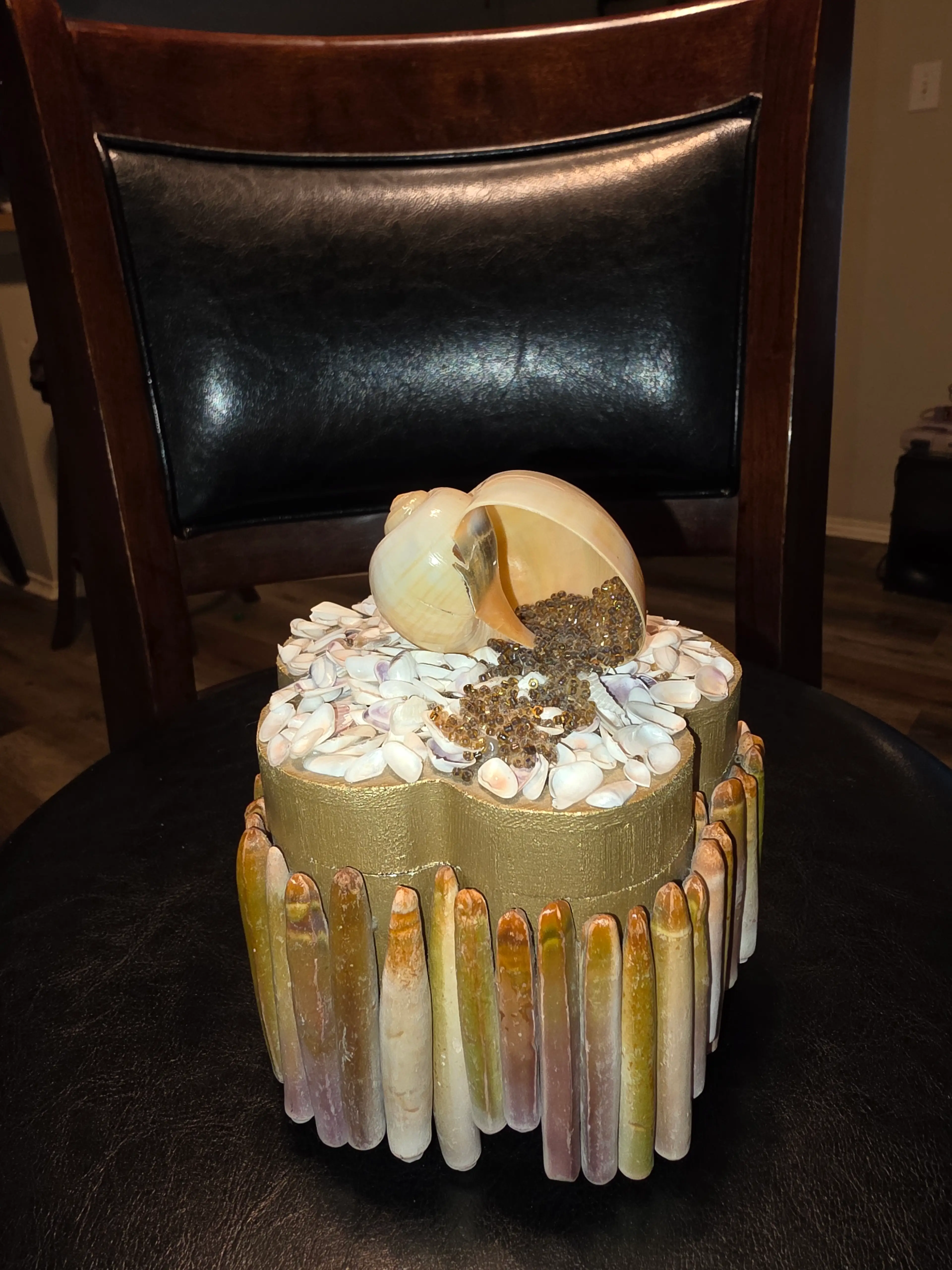 Image 2 of 4