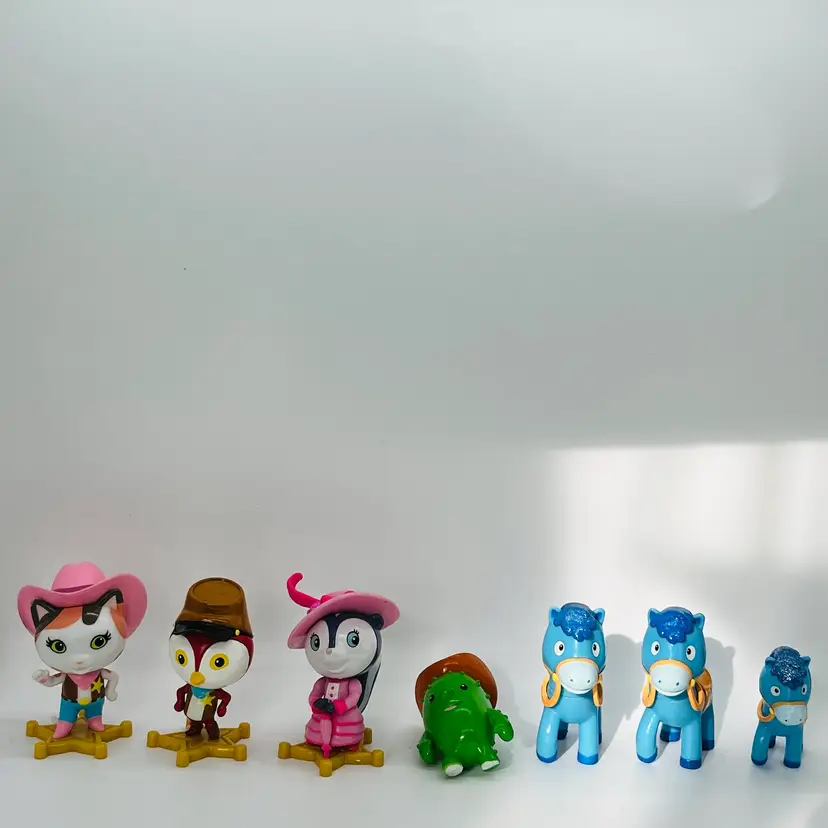 Disney Jr Sheriff Callie Nice Friendly Corners Figures Cake Toppers Lot of 7