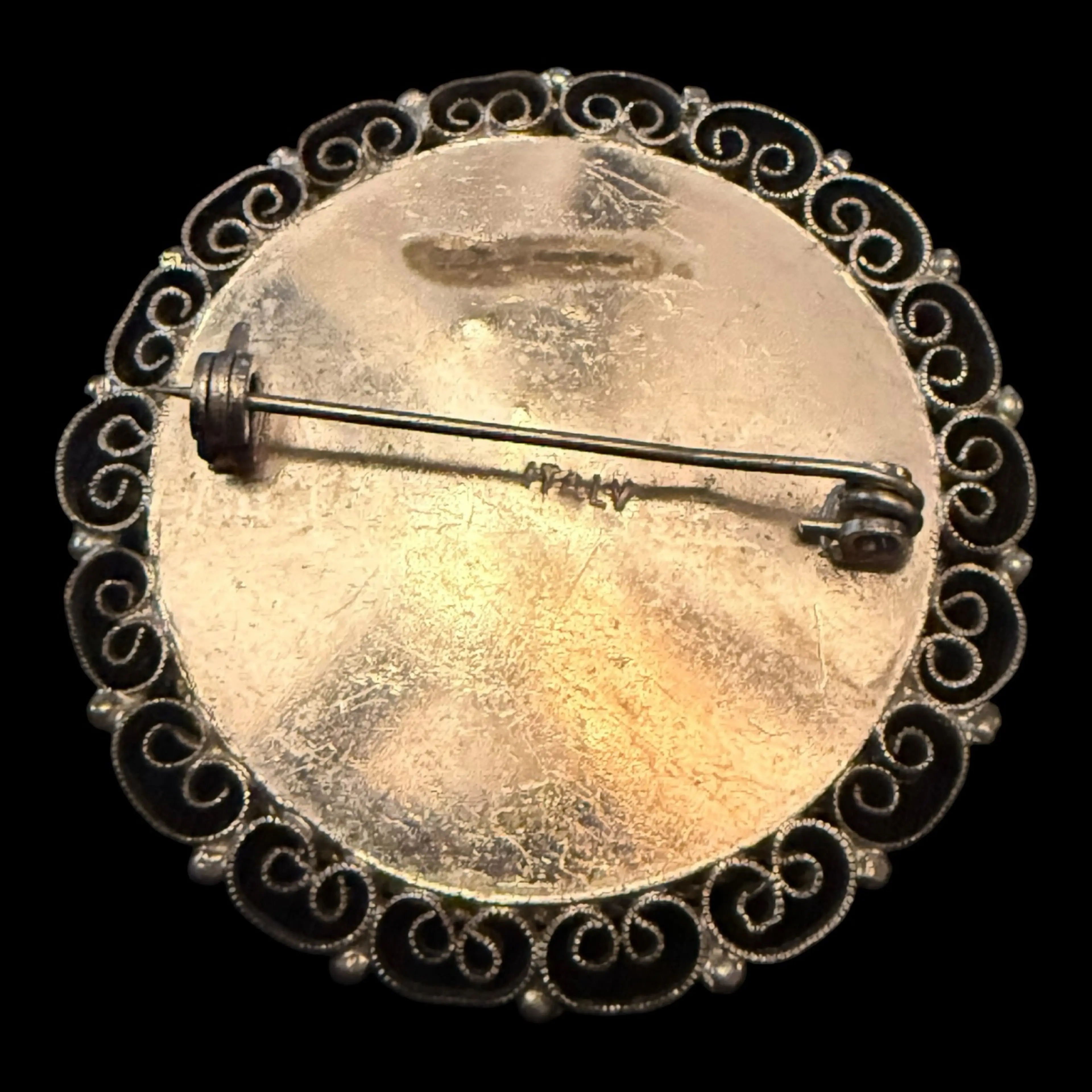 Image 2 of 2