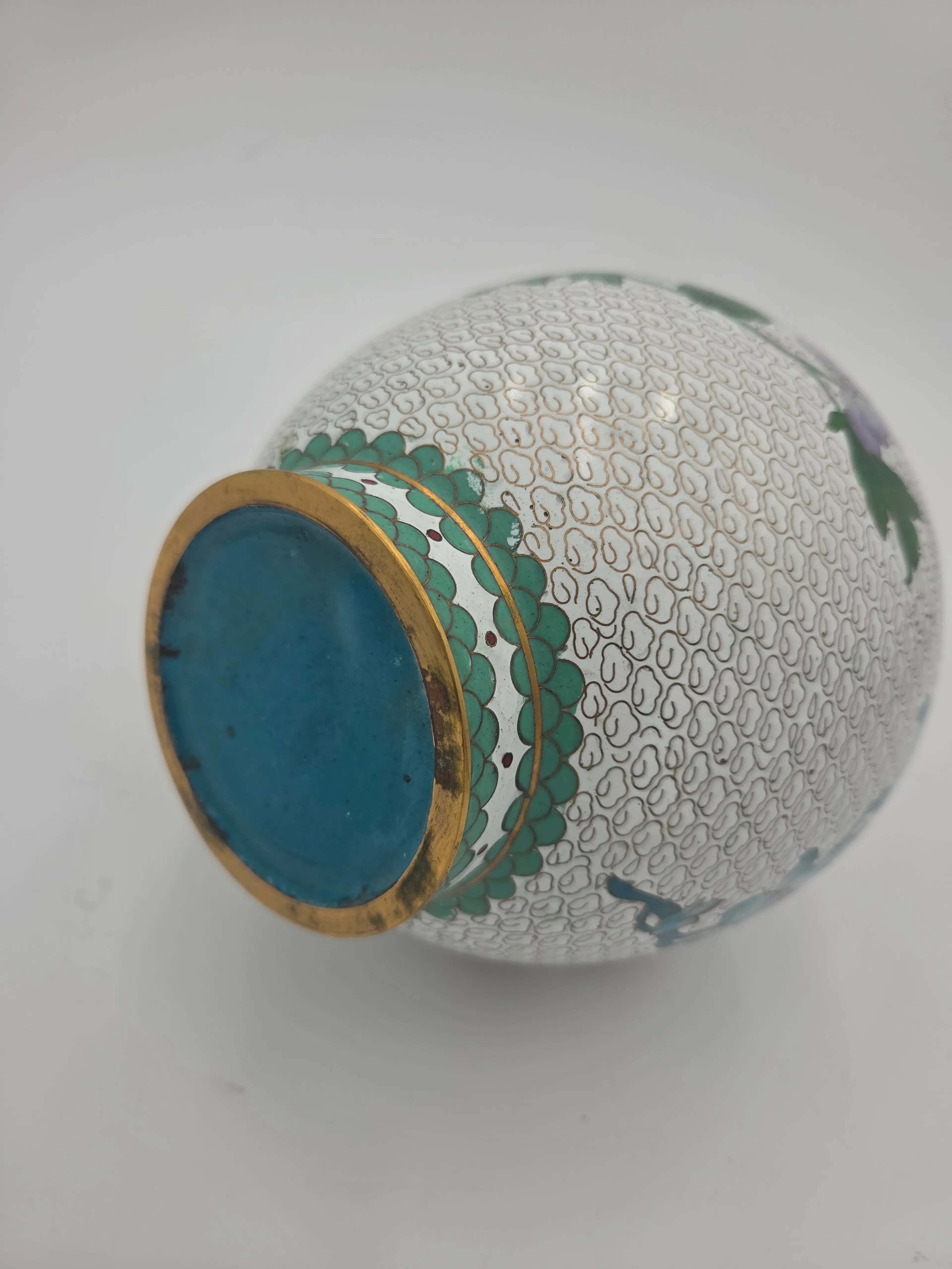 Image 3 of 8