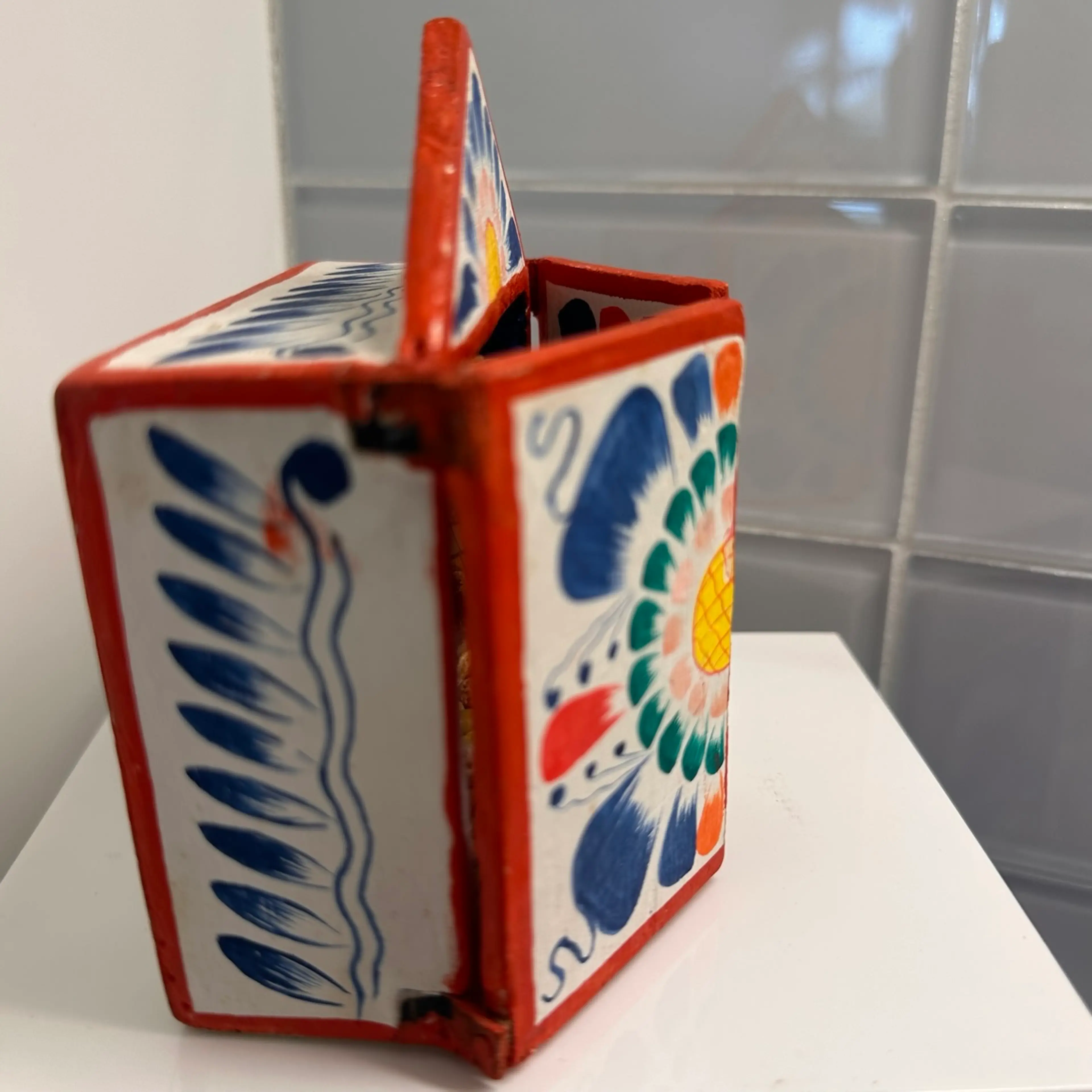 Image 4 of 9