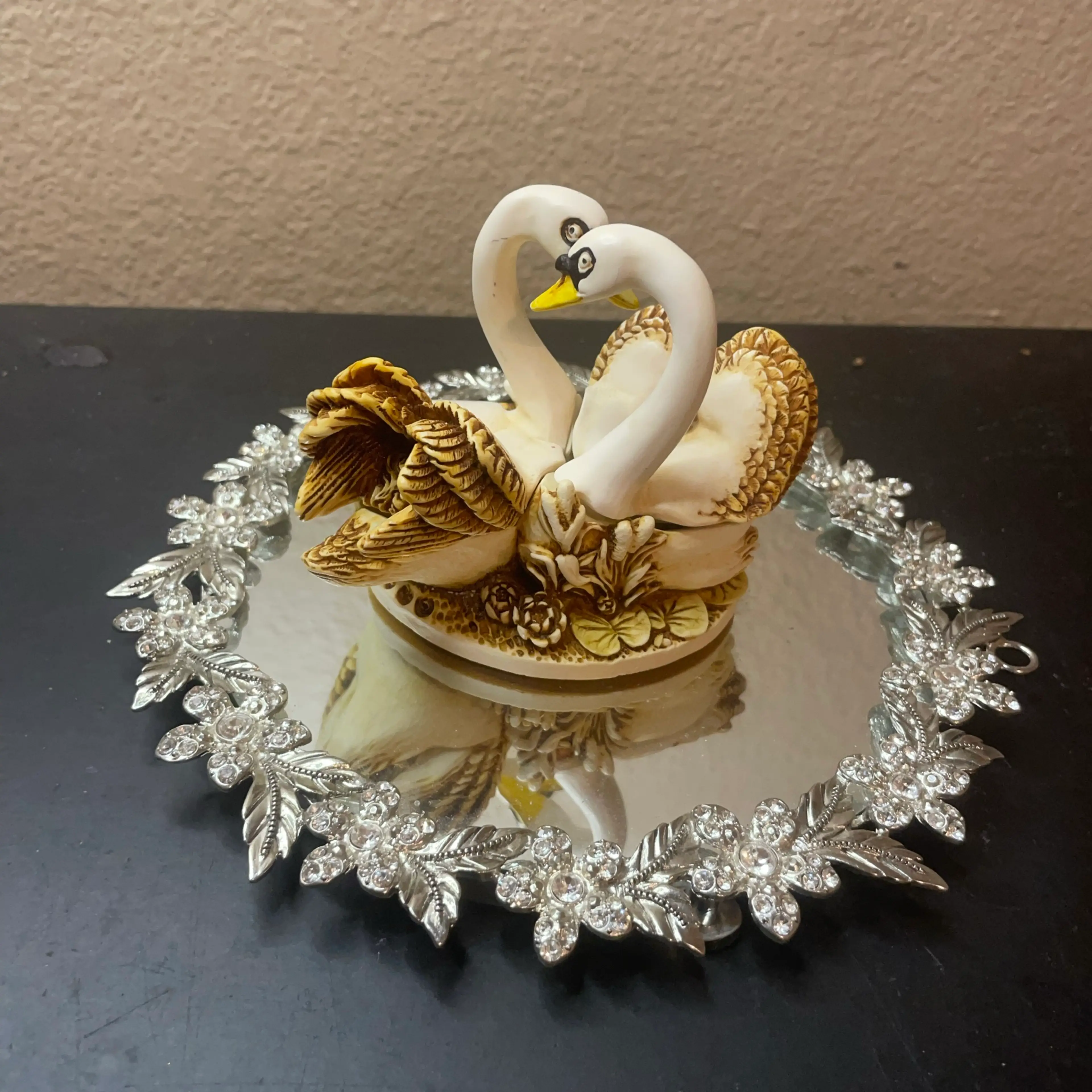 Image 3 of 6