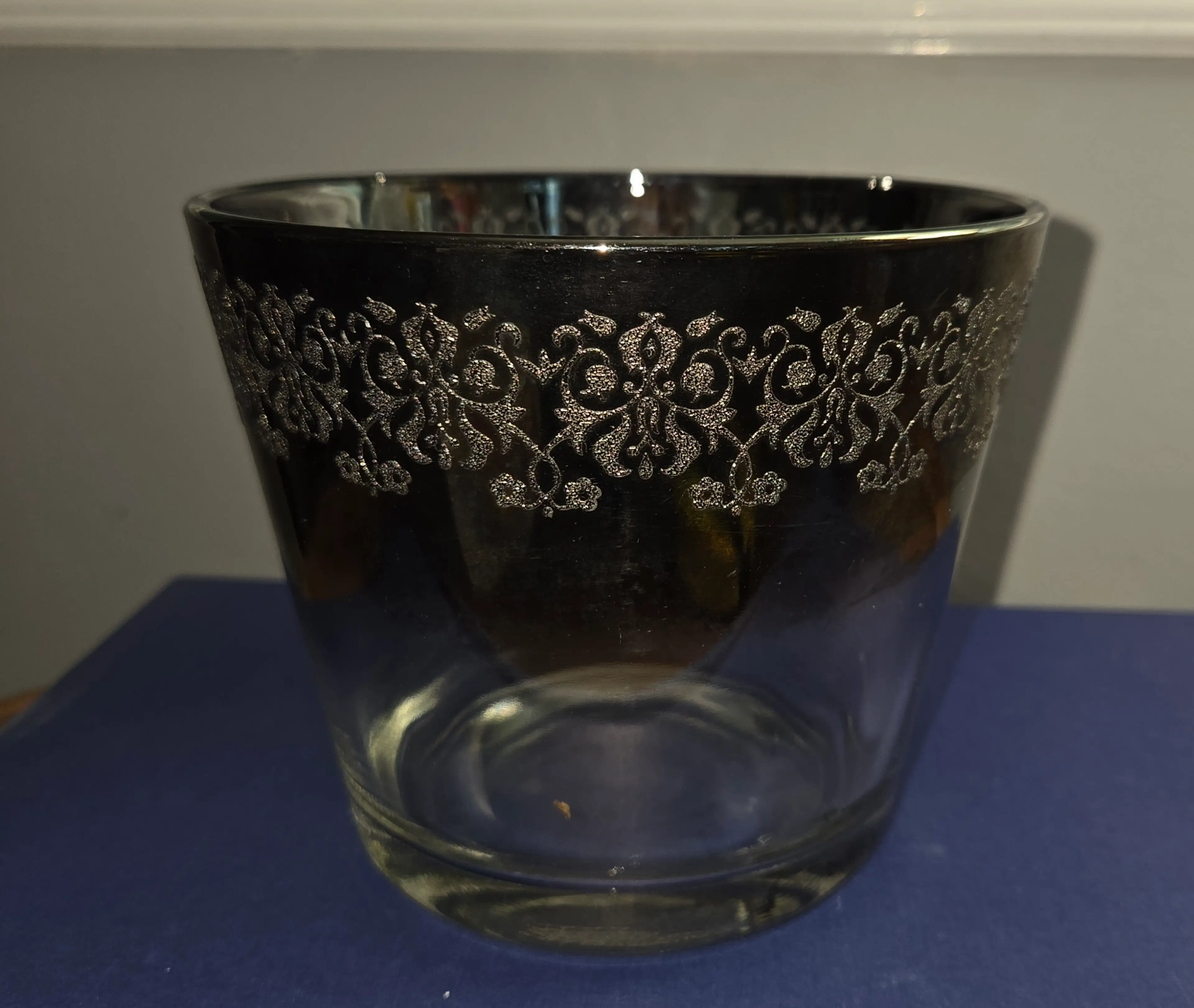 Image 3 of 4