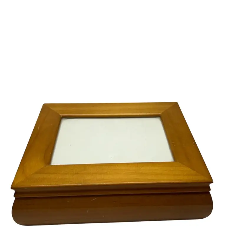Made In China Wooden Jewelry Box With Glass Top , Put In Your Own Picture 4 1/2x3 1/4 Size On Top Box Size 
2 1/4x7x5 1/2”