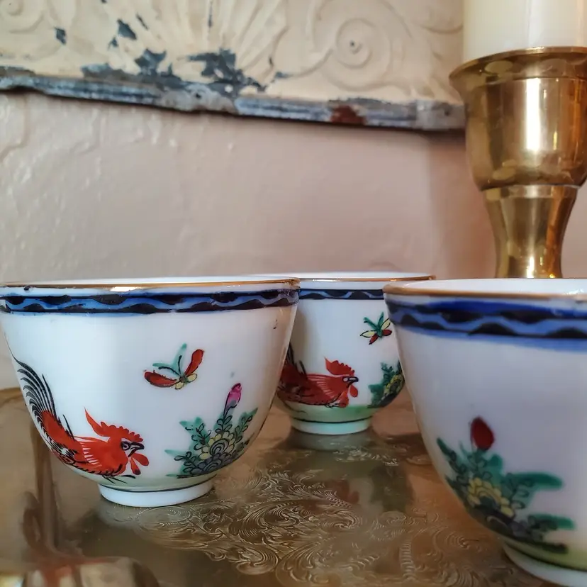 Set of 4 Porcelain Tea Cups Hong Kong Rooster