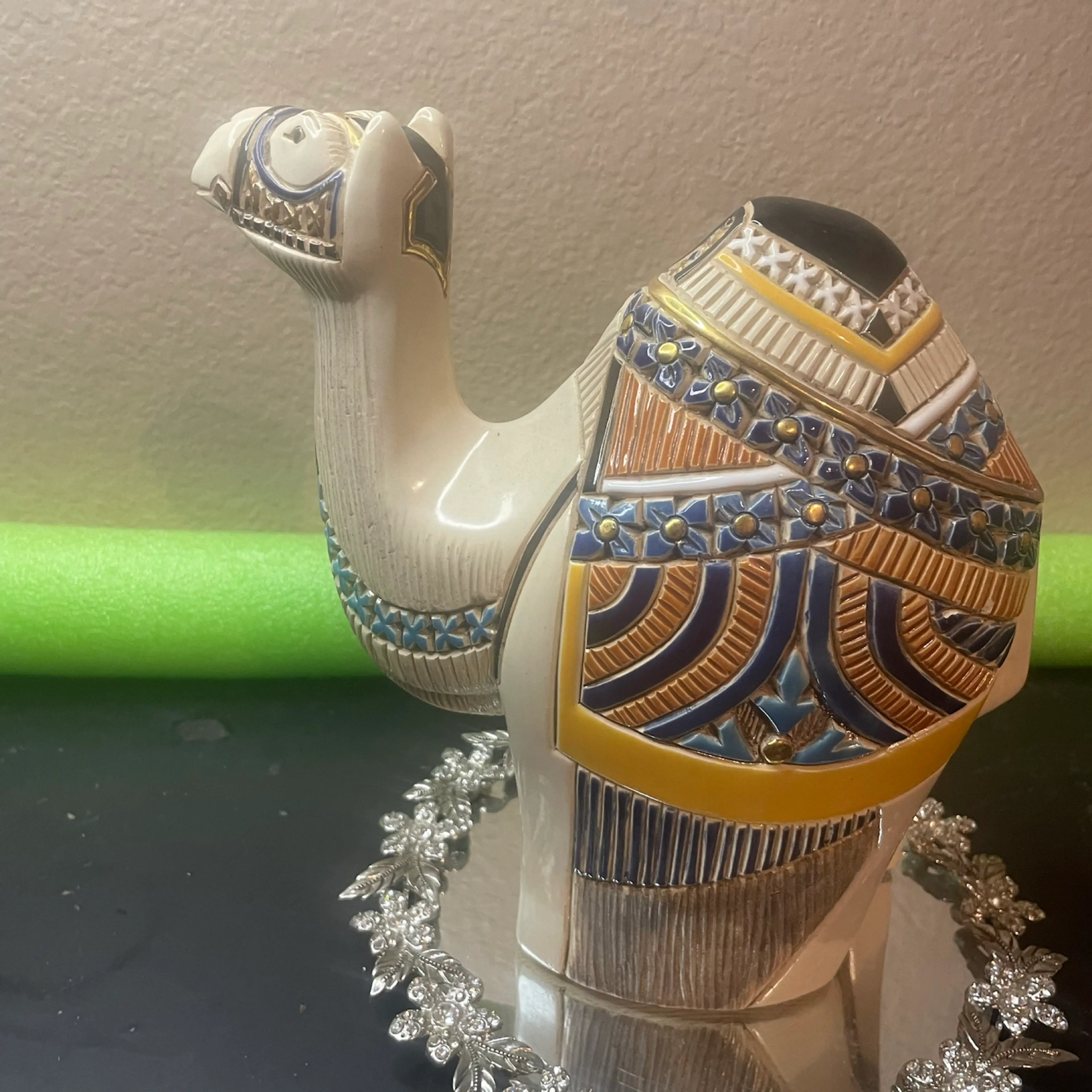 Image 3 of 6
