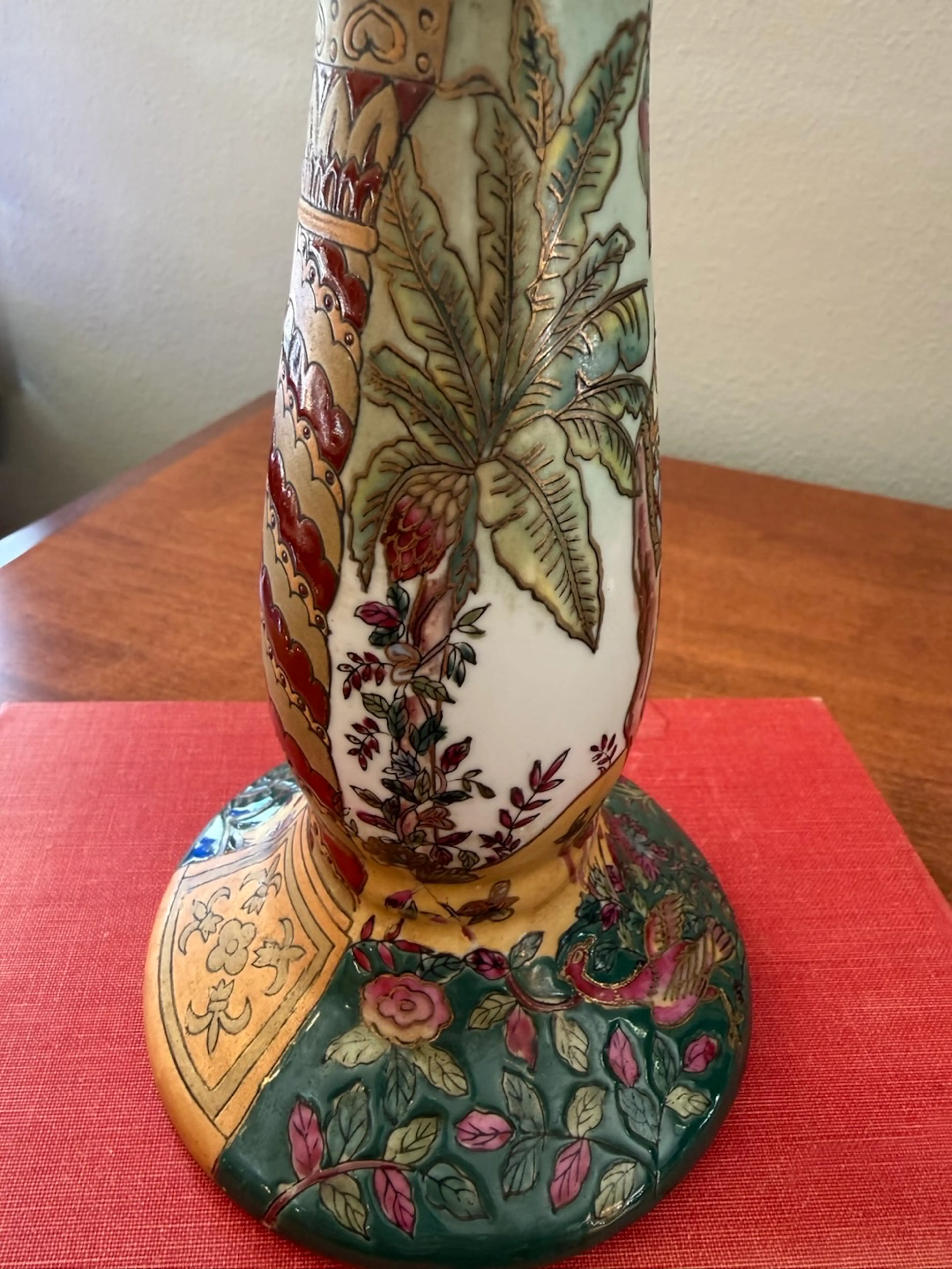 Image 4 of 6