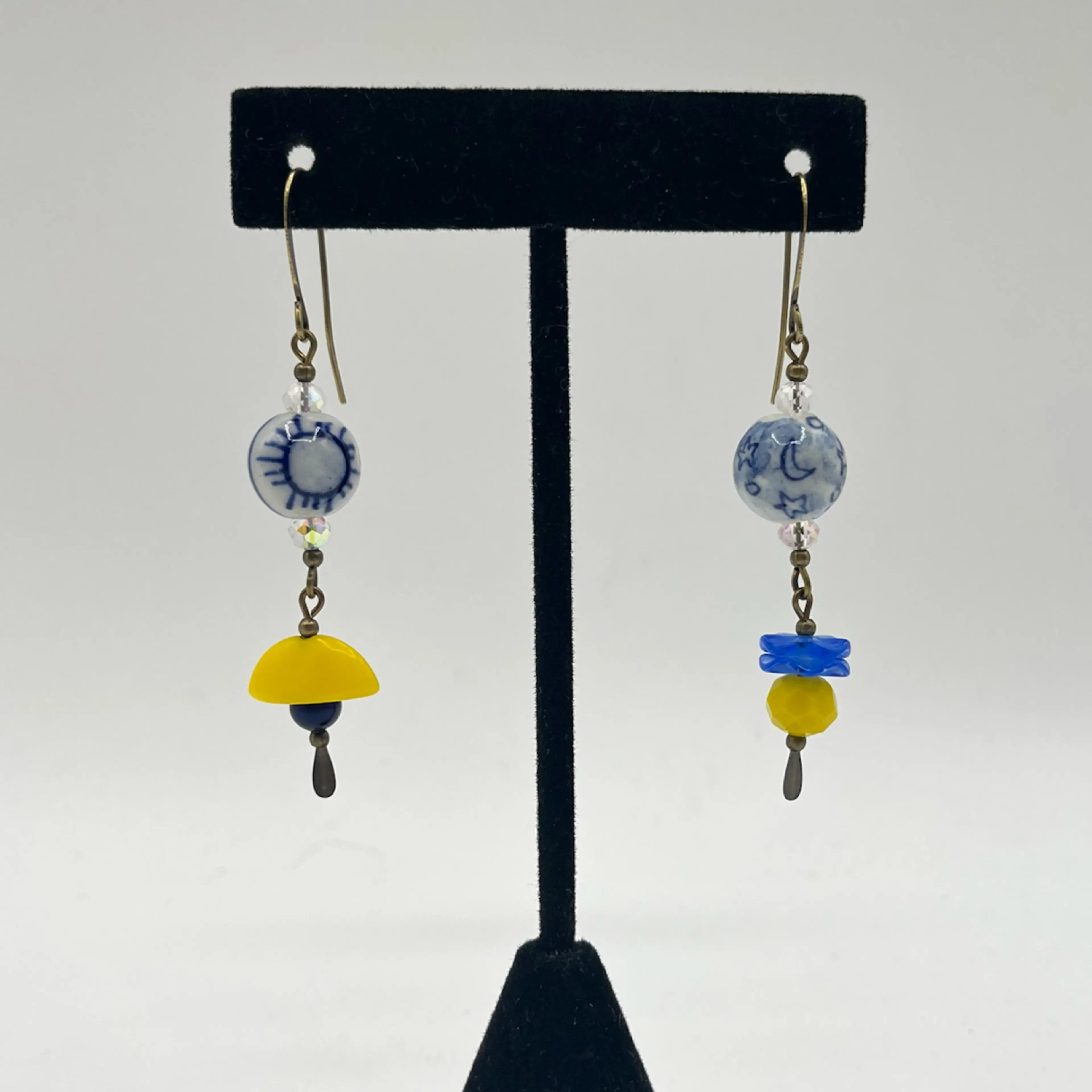 Image 1 of 3