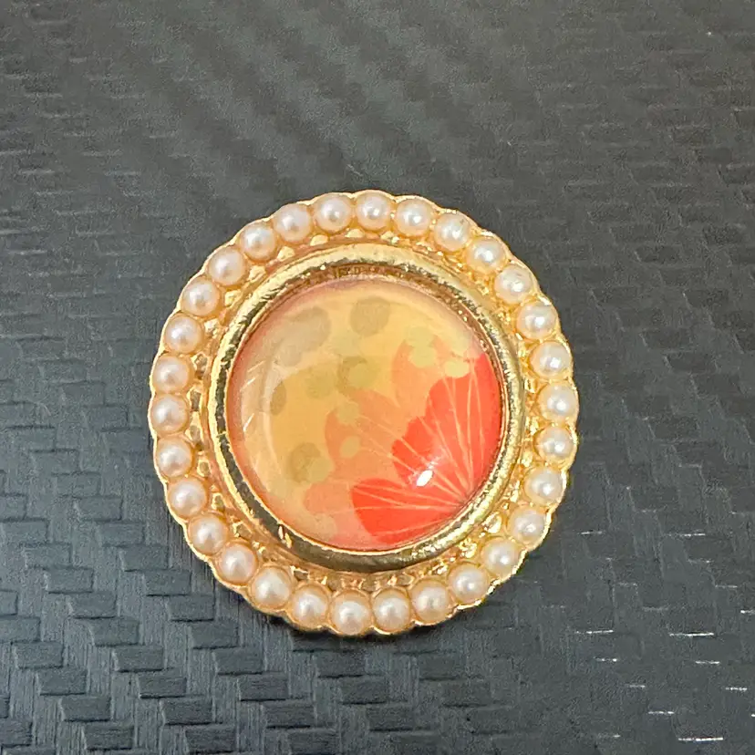 A033 - Avon Faux Pearl Orange/Yellow Button Brooch & Pendant