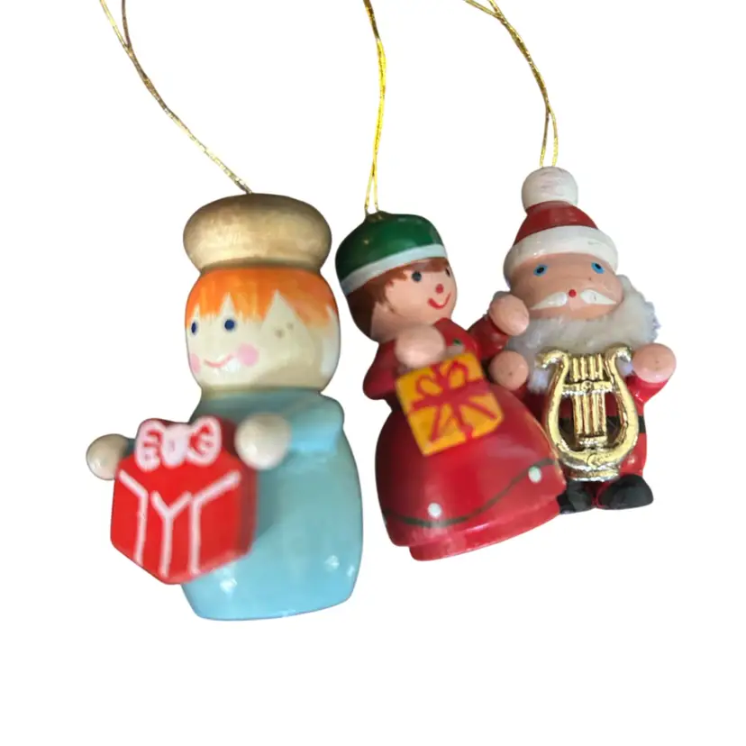 Lot Of 3 Ornaments