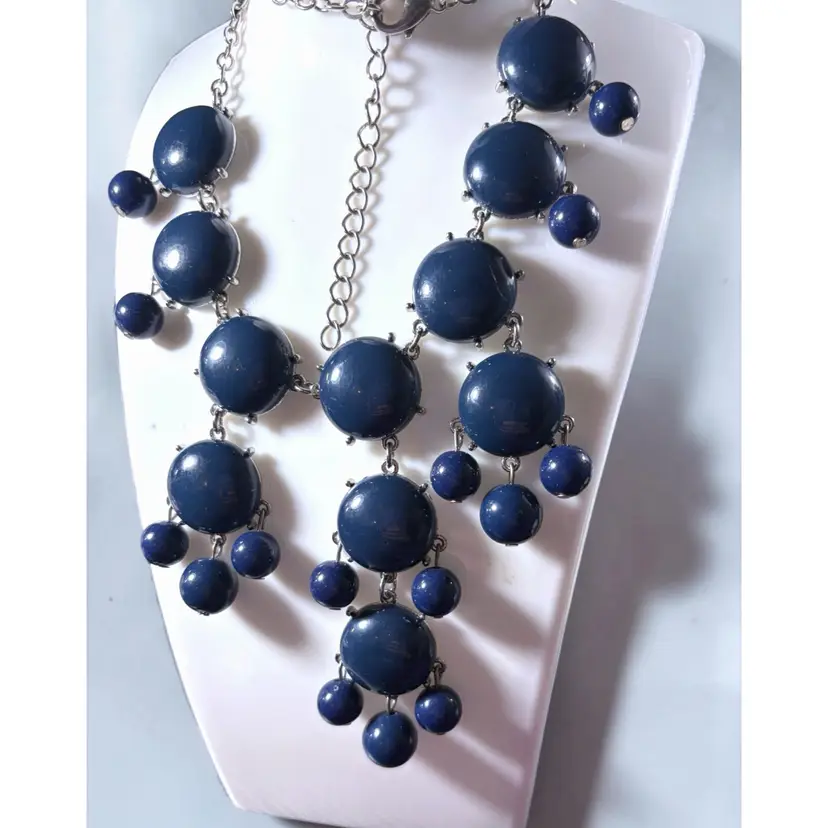 Silver Tone Navy Blue Cabochon Drippy Necklace - 15” with 3” Extender