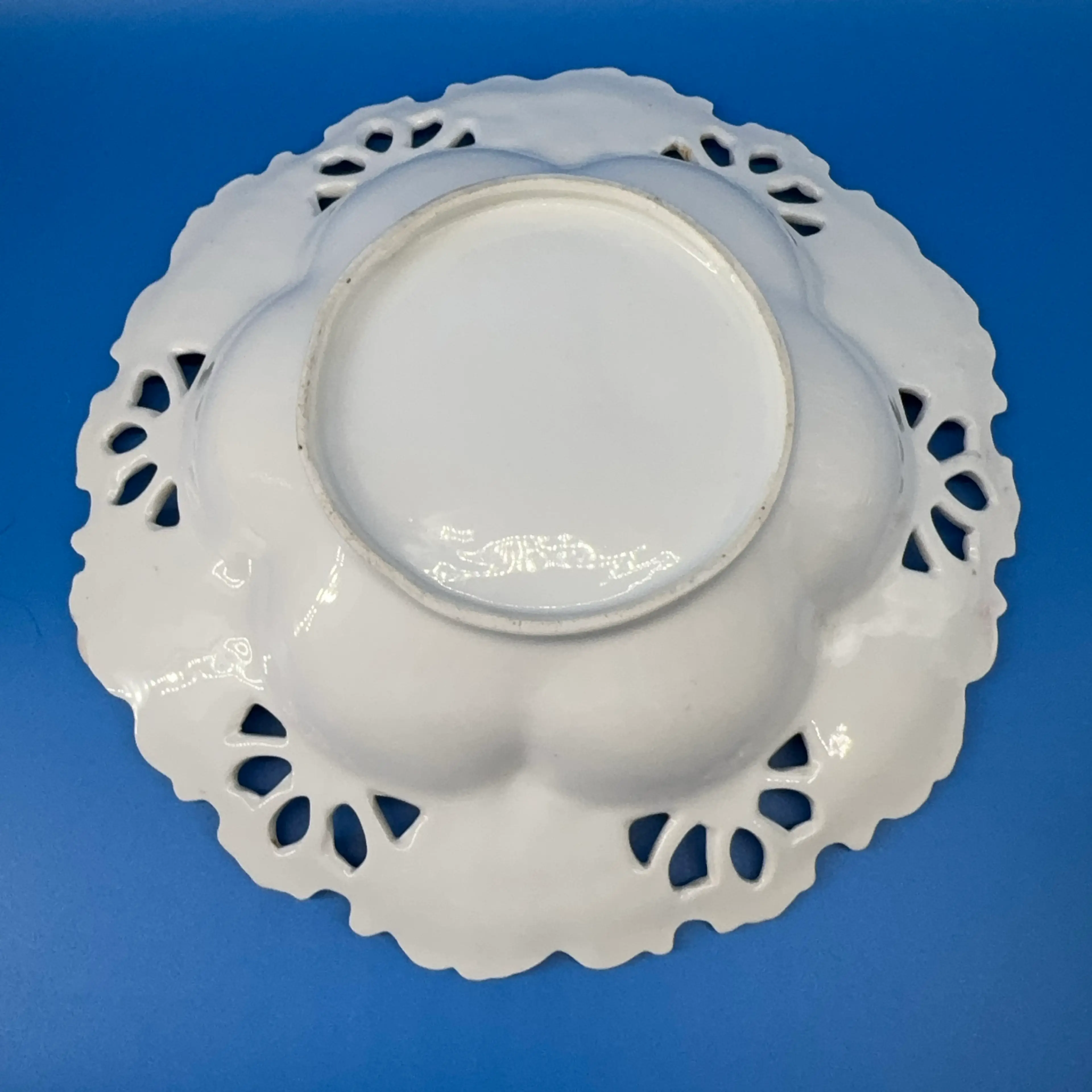 Image 4 of 4