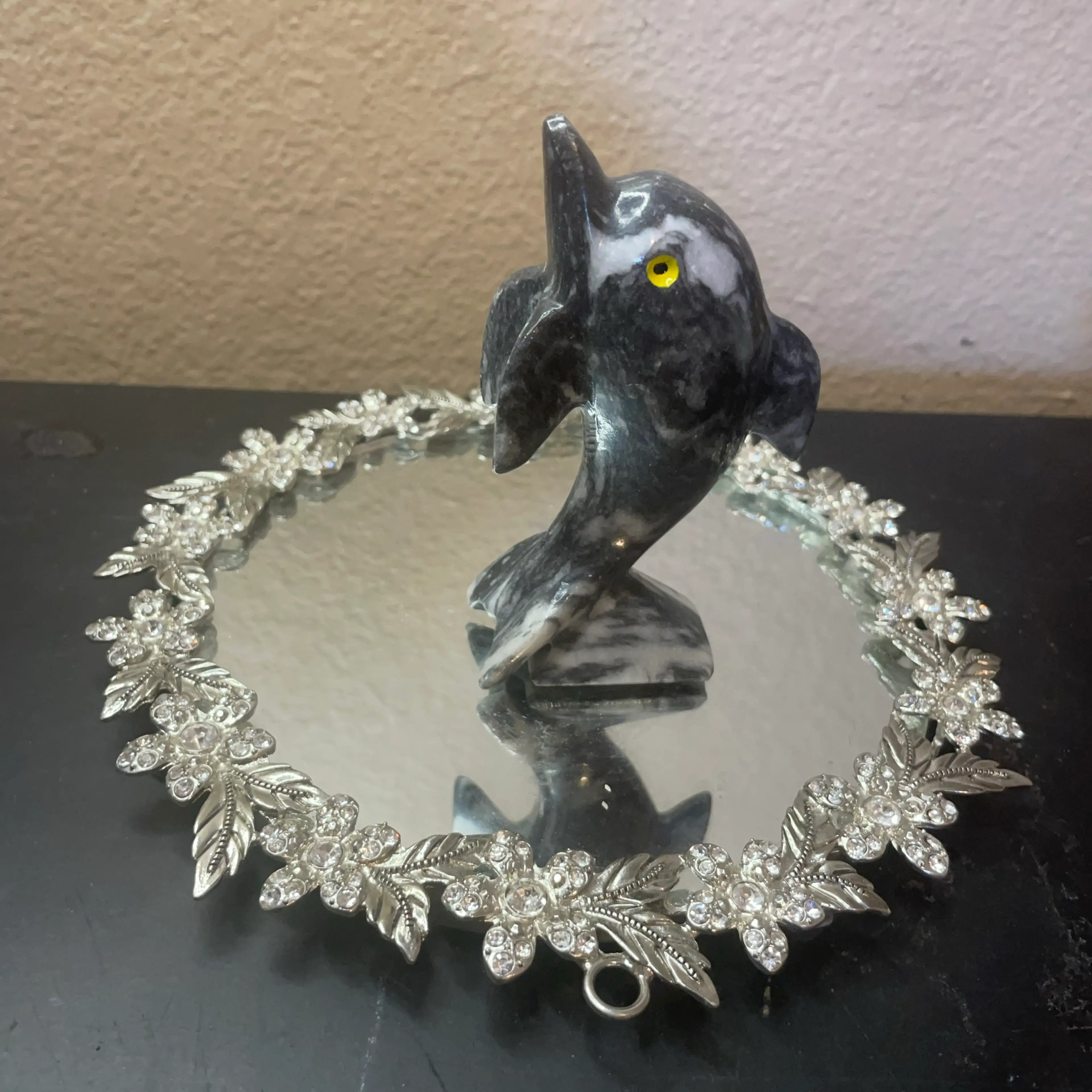 Image 4 of 4