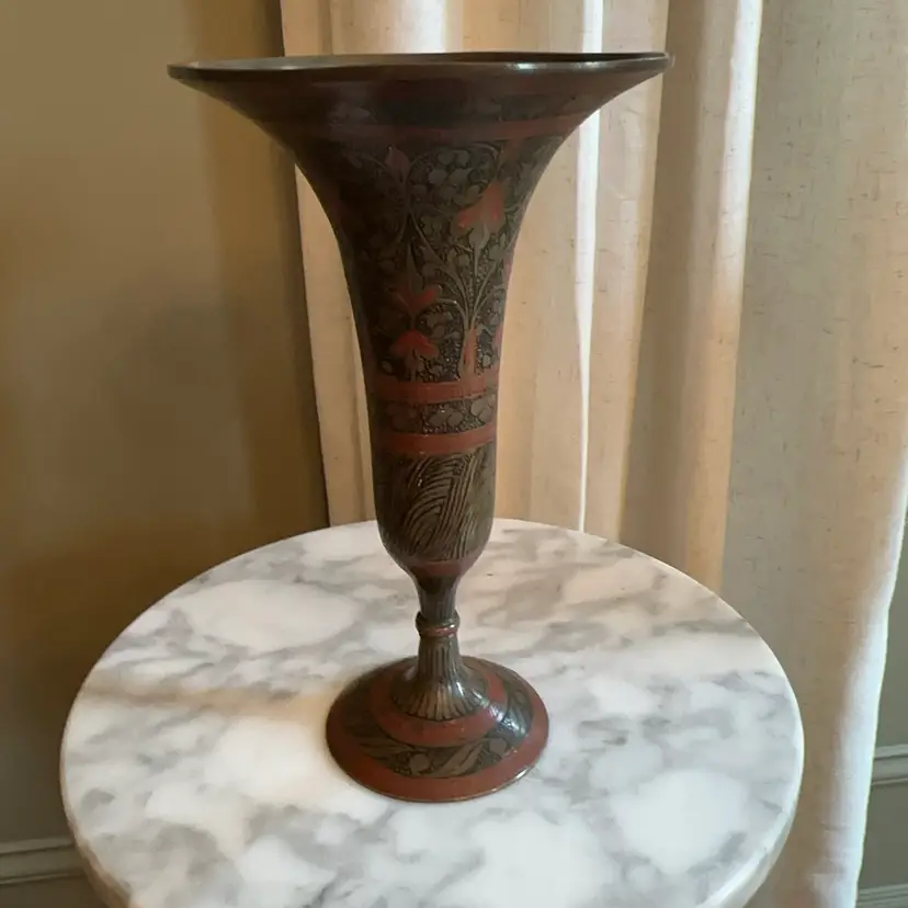 🔔 Enameled Brass Trumpet Vase 8.5”