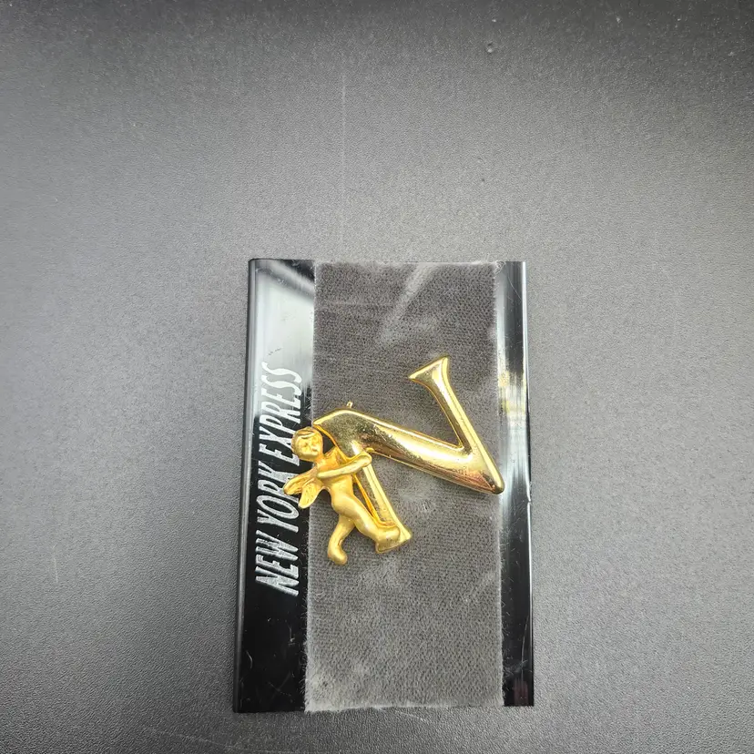 Golden Cherub 'N' Brooch NOS