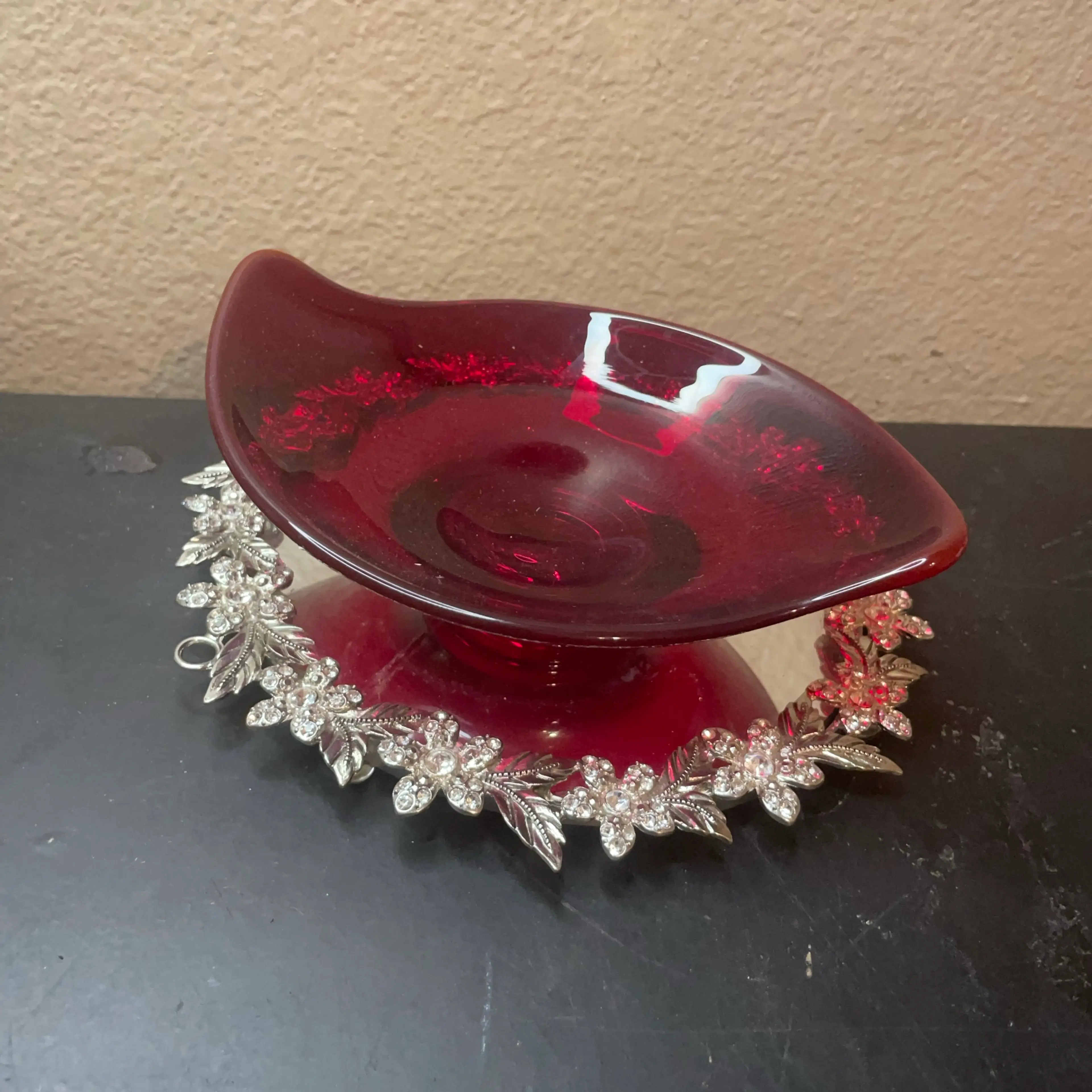 Image 2 of 5
