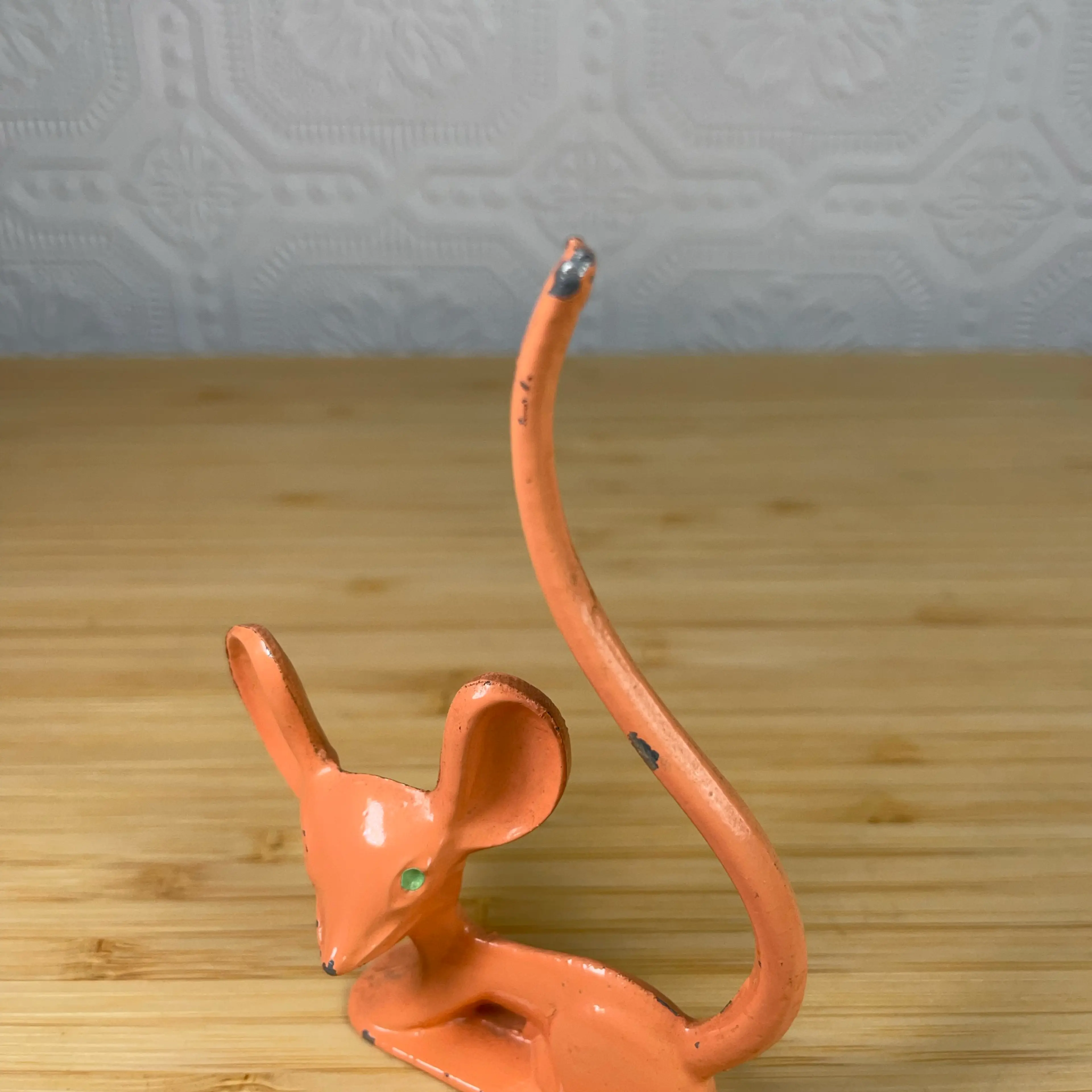Image 4 of 12
