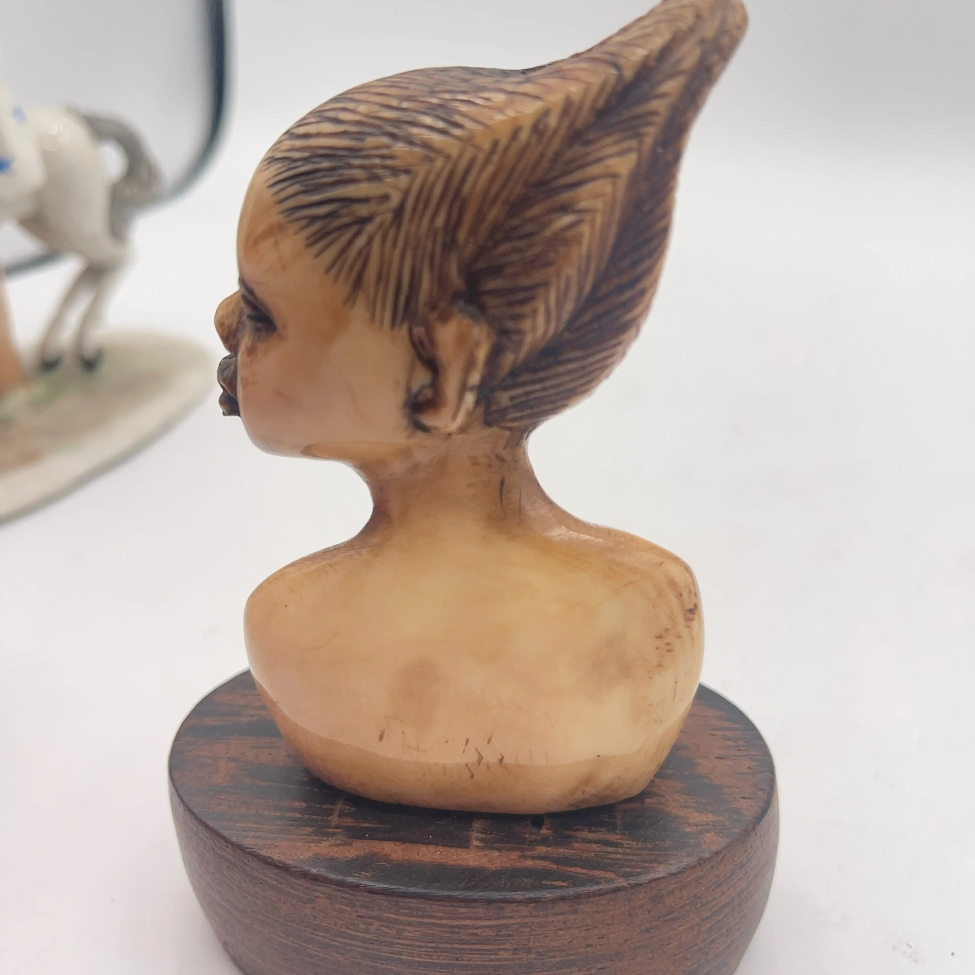 Image 5 of 8