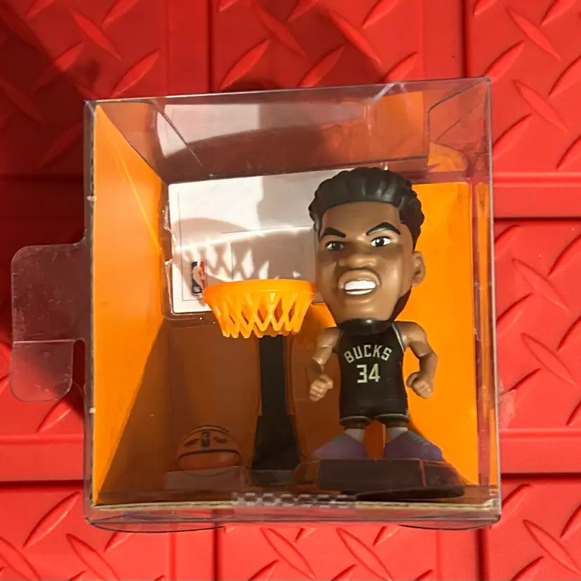 ZURU NBA Ballers Series 1 In Excellent Condition Rare Giannis Antetokounmpo #34