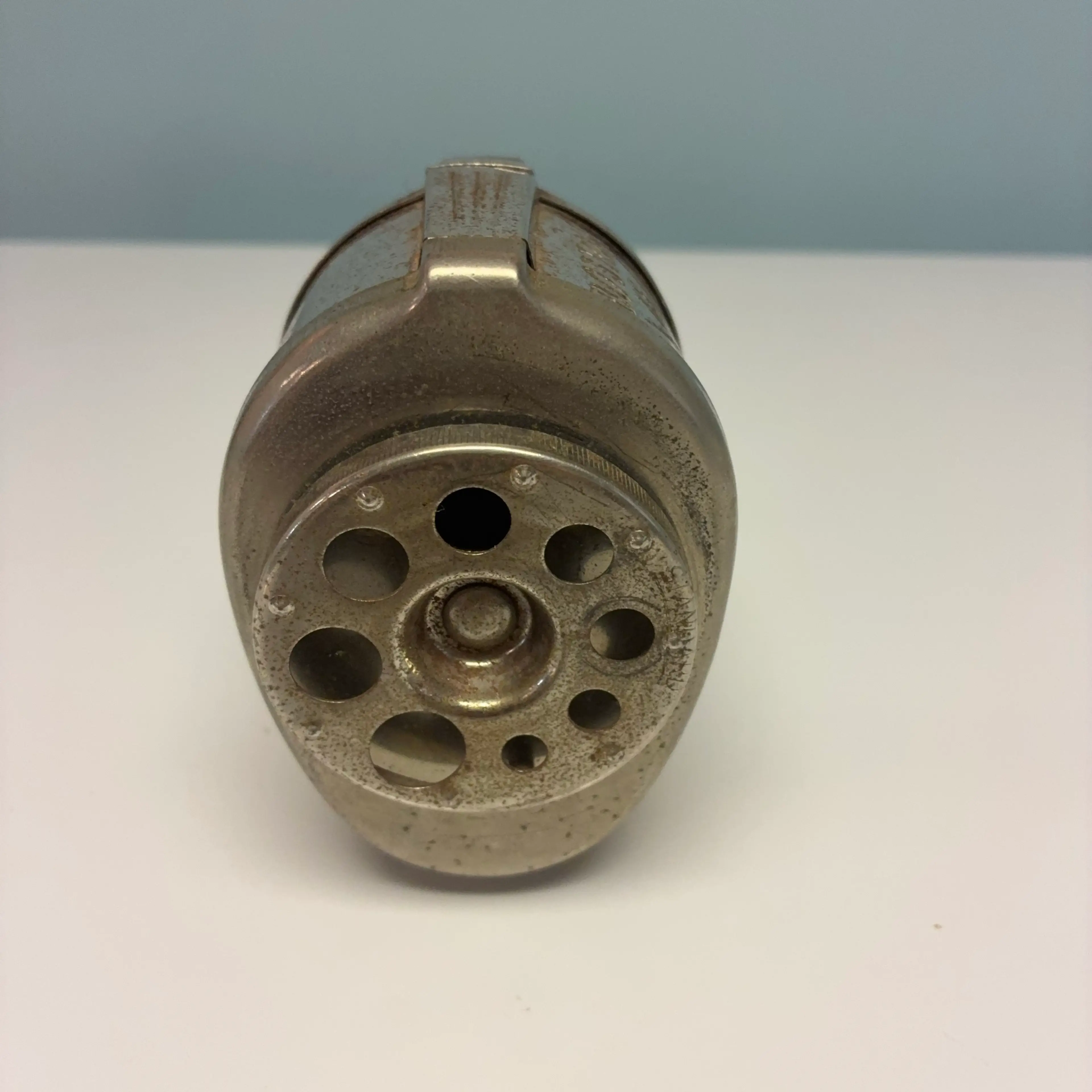 Image 2 of 6