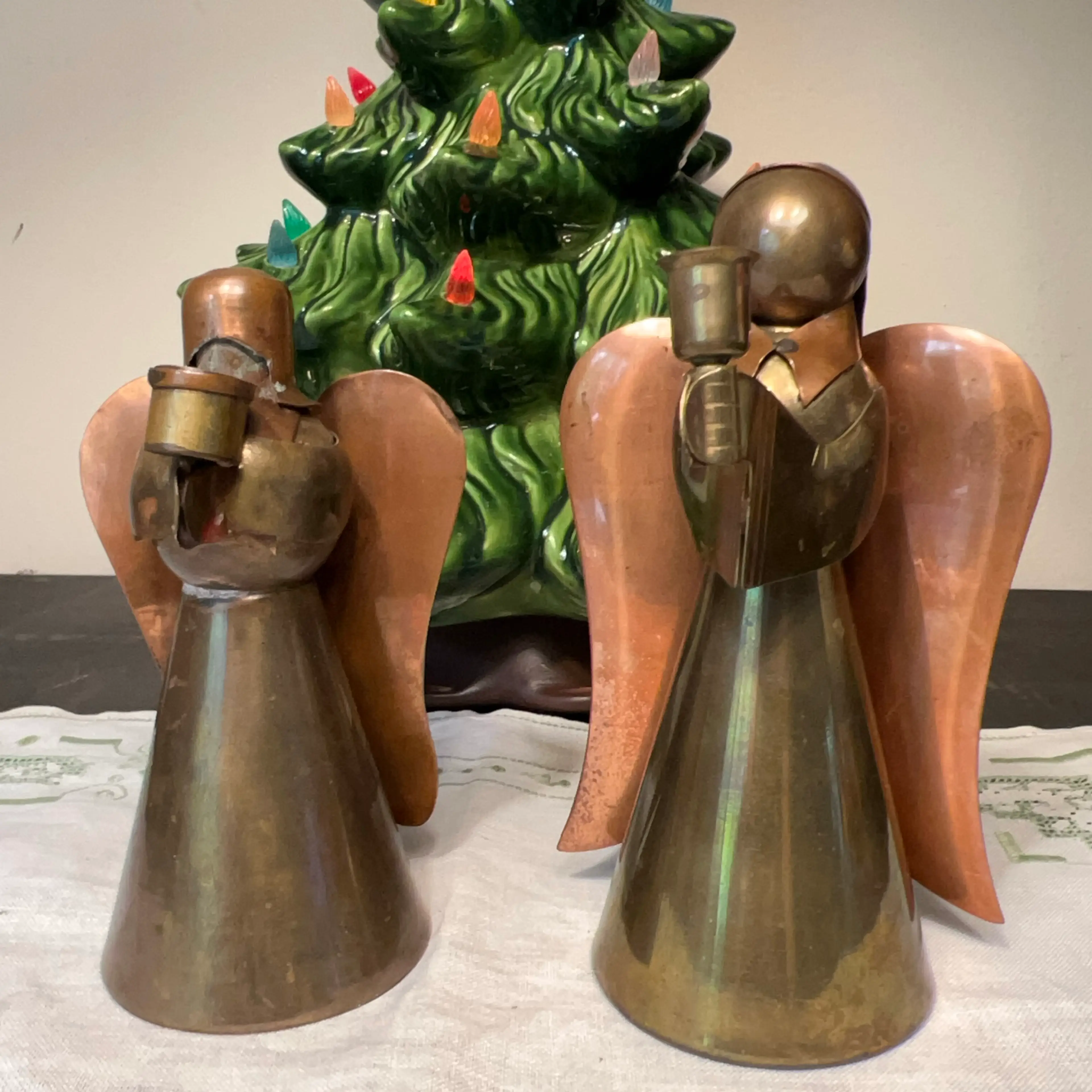 Image 1 of 5