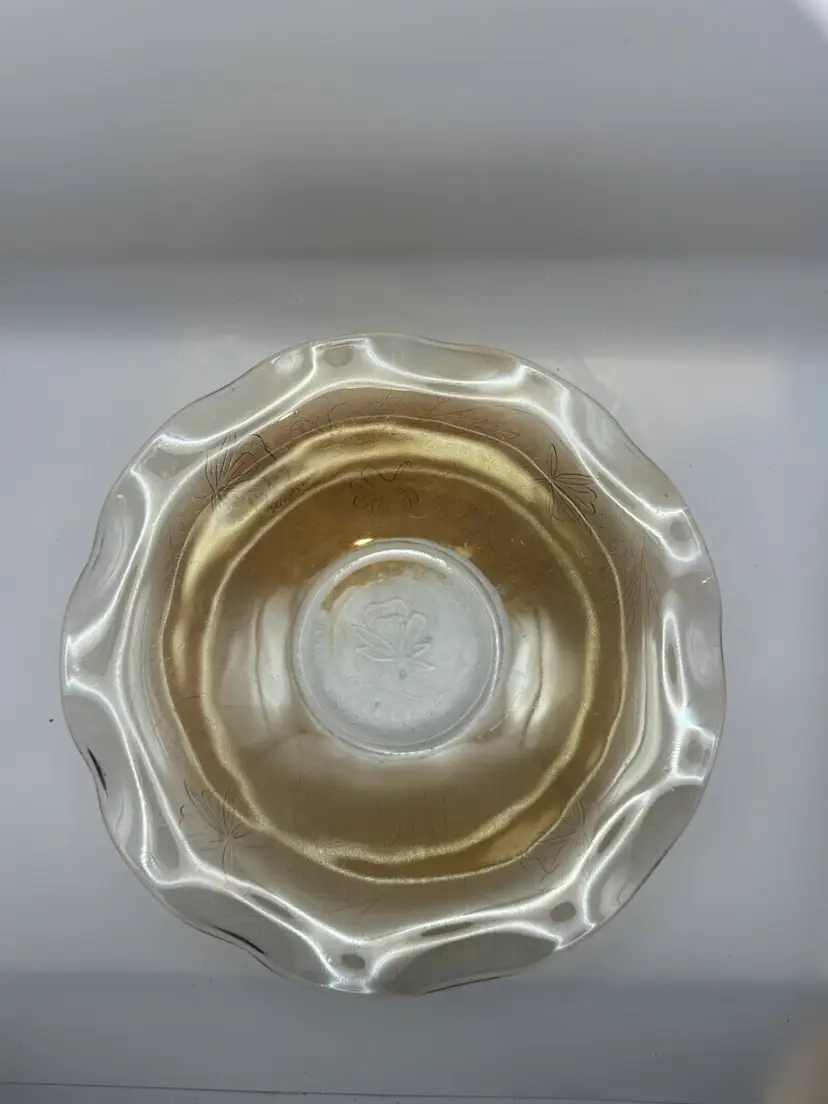Vintage Jeannette Glass Floragold Louisa serving bowl; marigold iridescent carnival glass 9.5” D