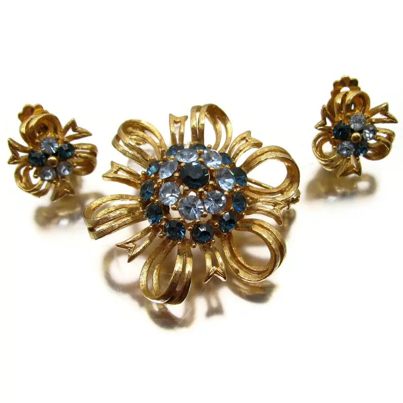 Lisner Blue Rhinestone Pin & Earrings Set