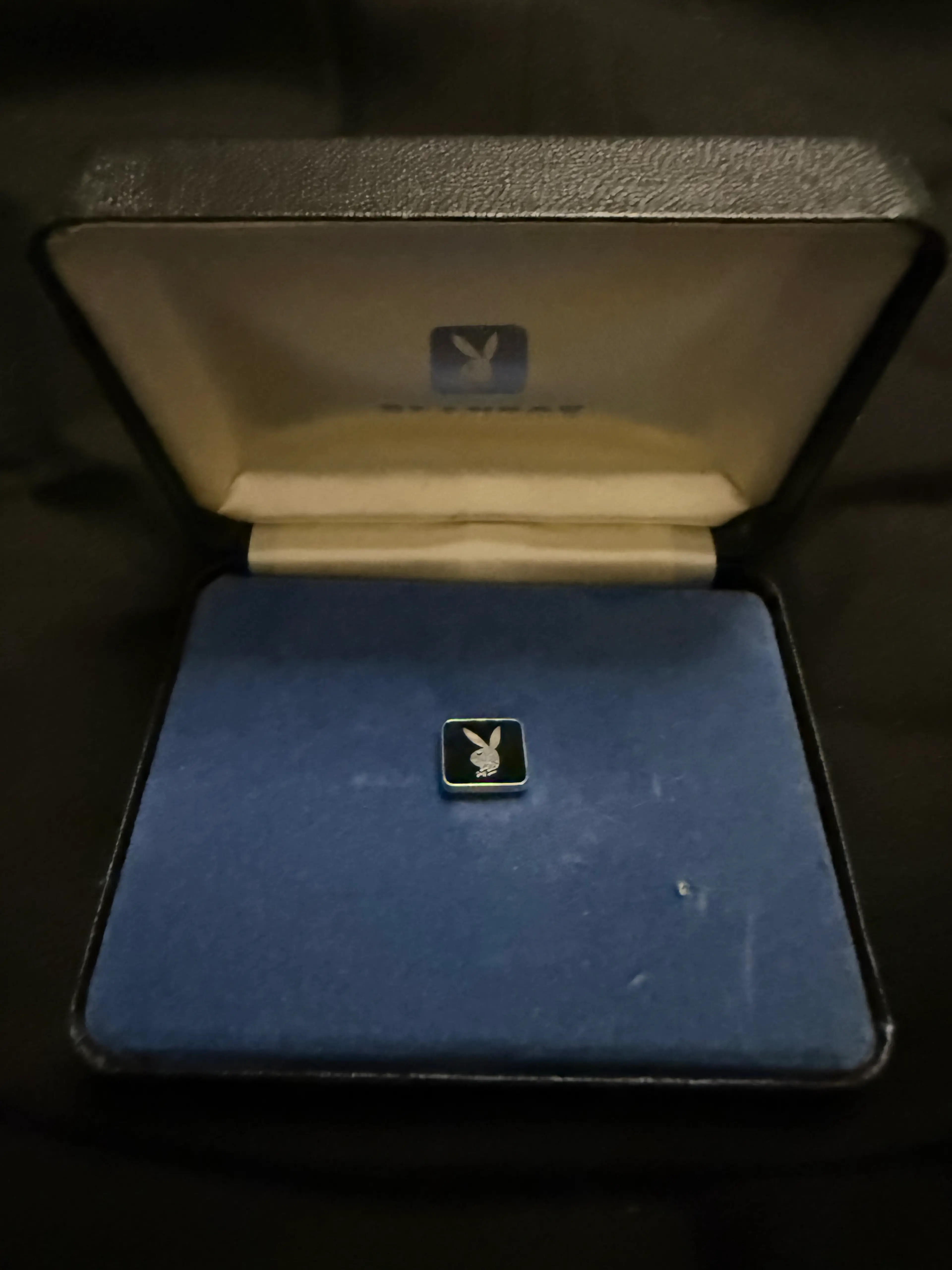 Image 4 of 6