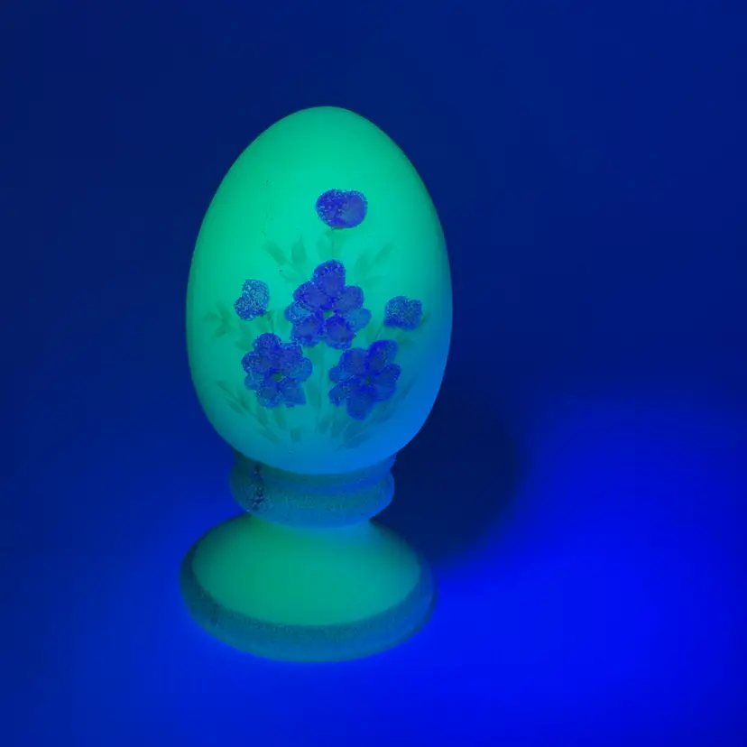 Fenton Custard Burmese Uranium Satin Glass Hand Painted Egg On Pedestal UV Glow