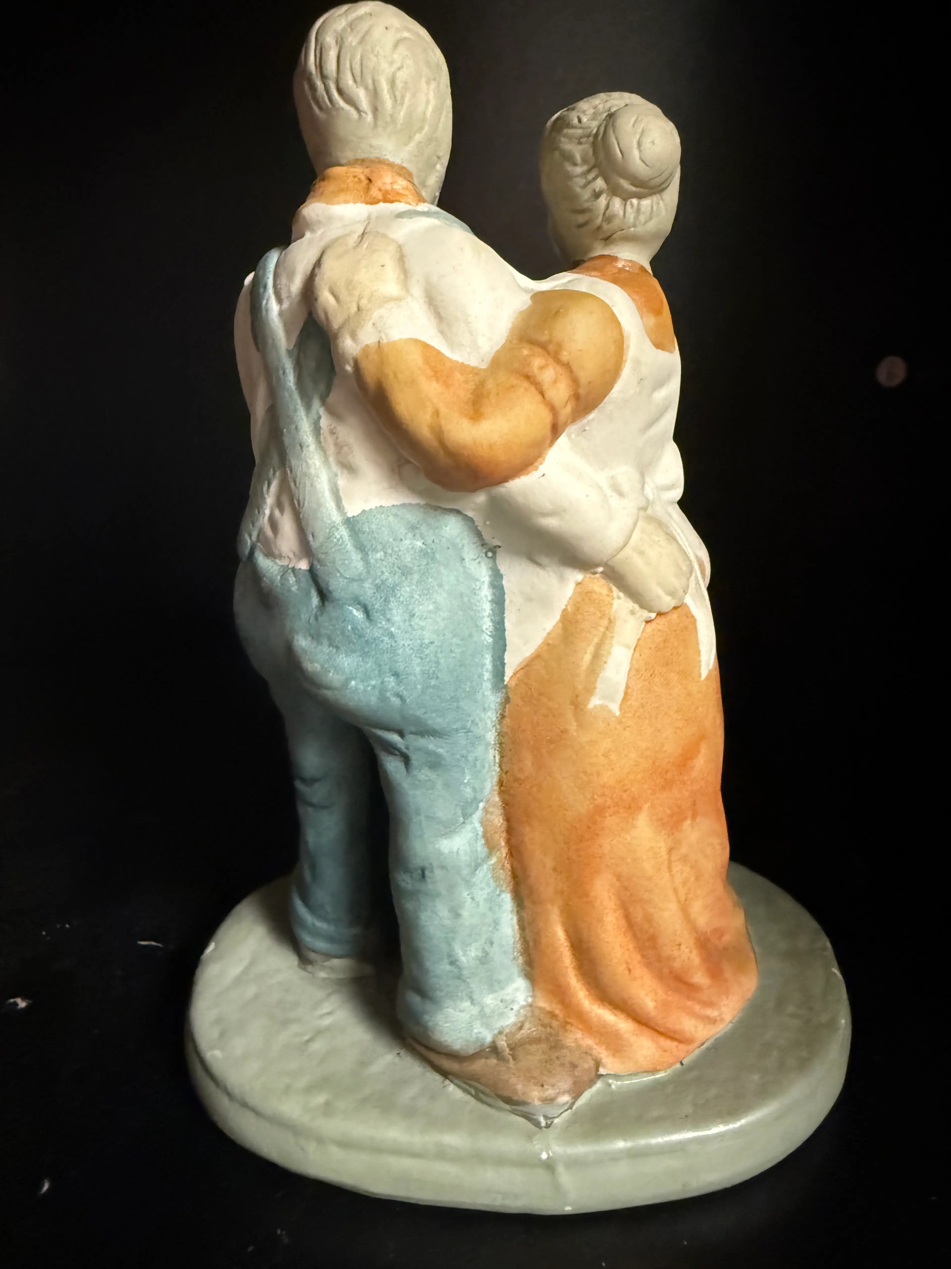Image 3 of 8
