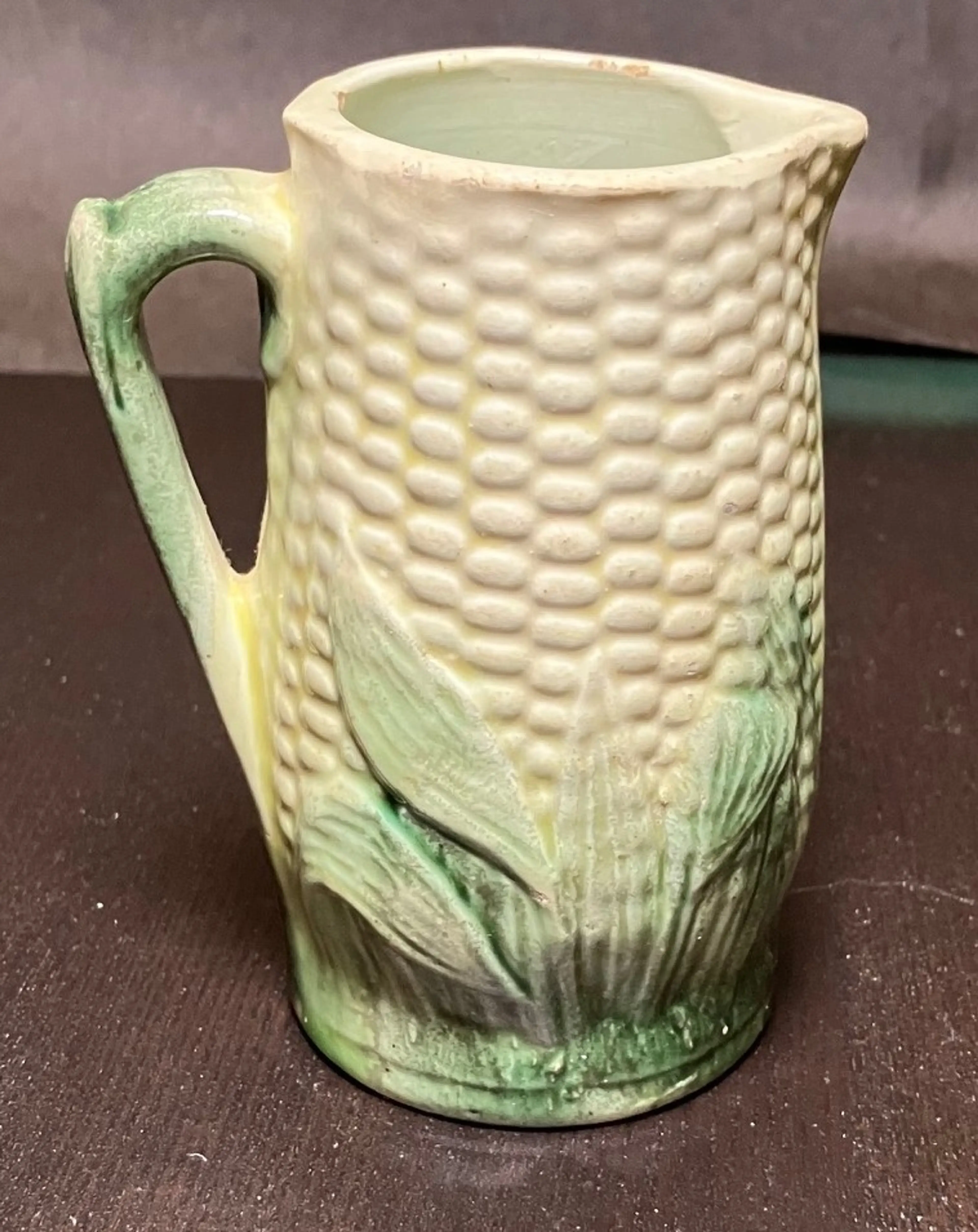 Image 2 of 20